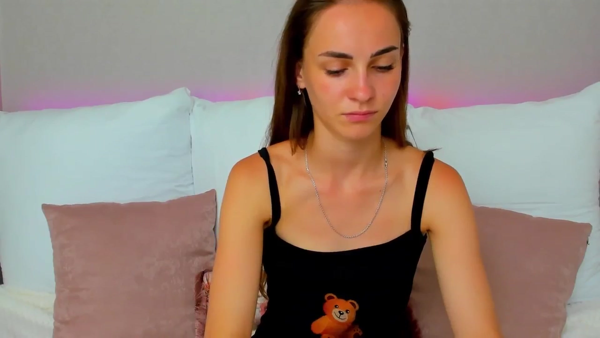 Gallery image thumbnail from EvaBells's myfreecams stream on, 06/04/2024, 10:25 image 6 of 20