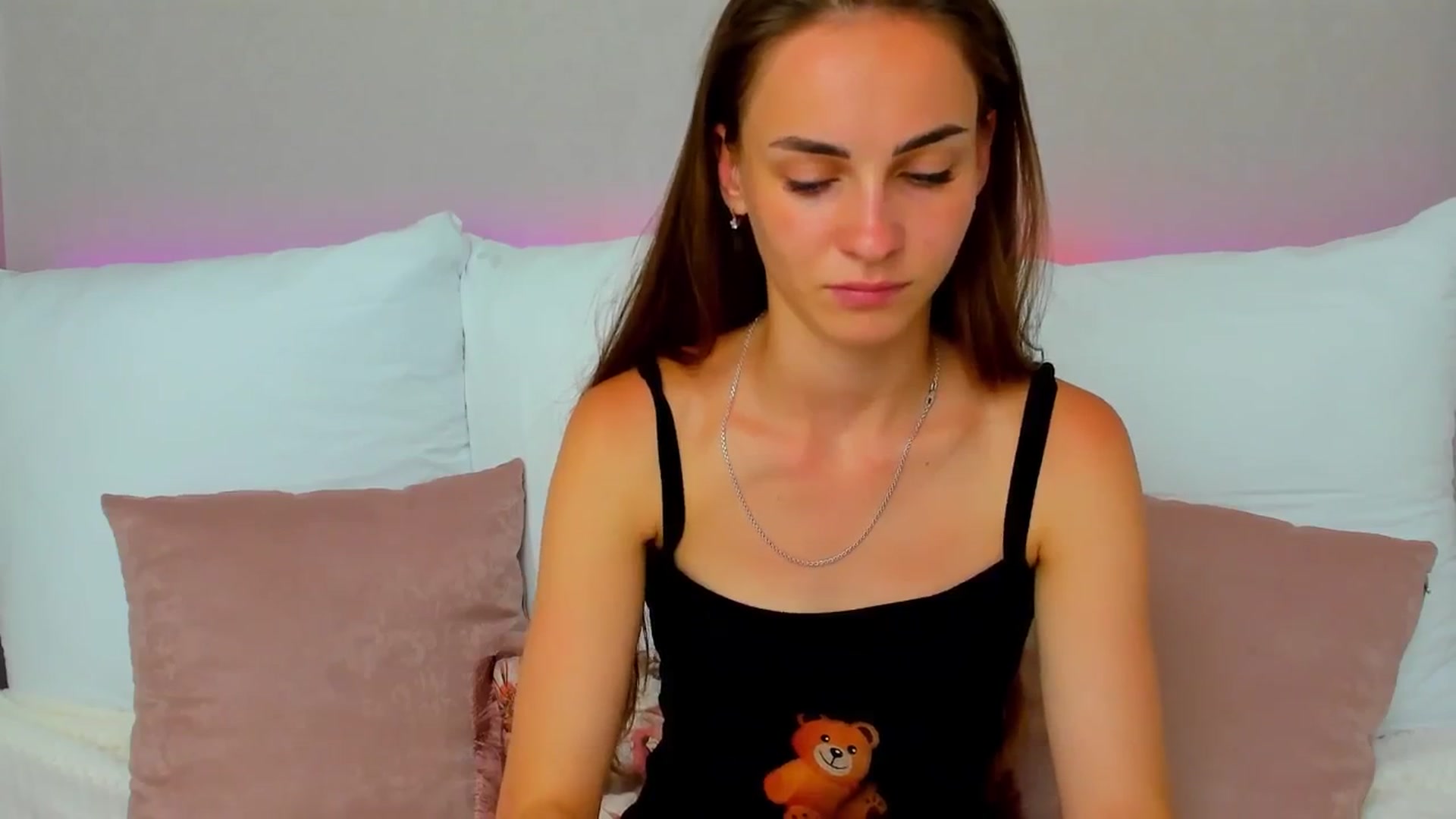 Gallery image thumbnail from EvaBells's myfreecams stream on, 06/04/2024, 10:25 image 9 of 20