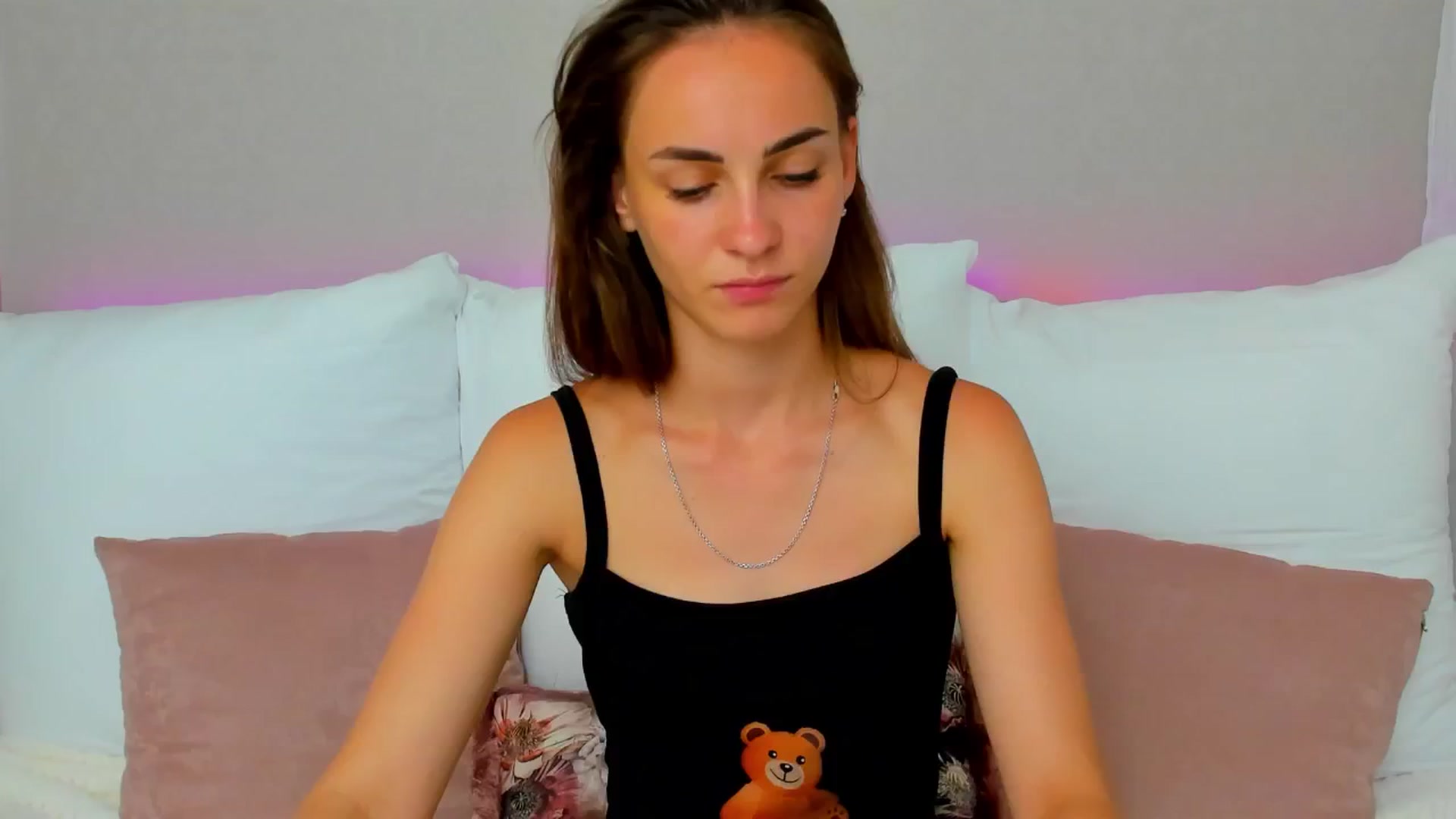 Gallery image thumbnail from EvaBells's myfreecams stream on, 06/04/2024, 10:40 image 9 of 20