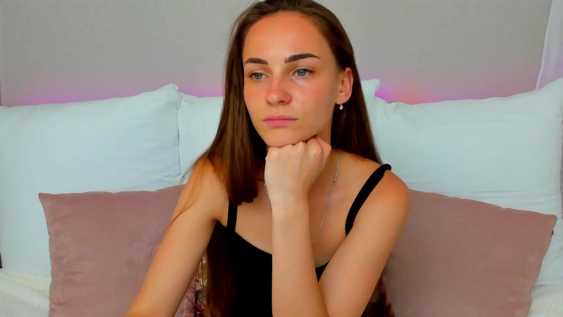 Gallery image thumbnail from EvaBells's myfreecams stream on, 06/04/2024, 10:40 image 20 of 20