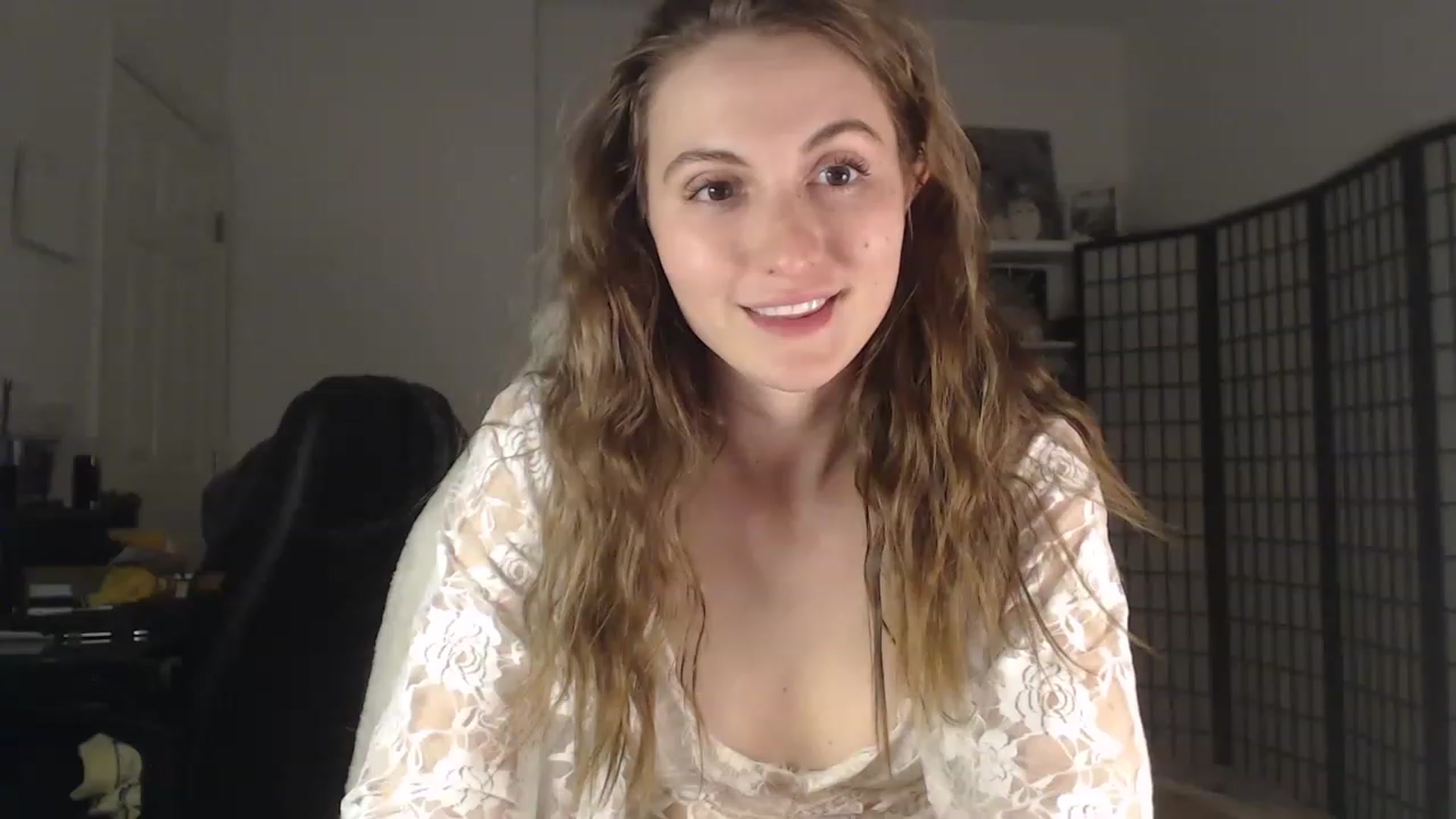 Gallery image thumbnail from EvaCeleste's myfreecams stream on, 05/16/2023, 01:17 image 6 of 20