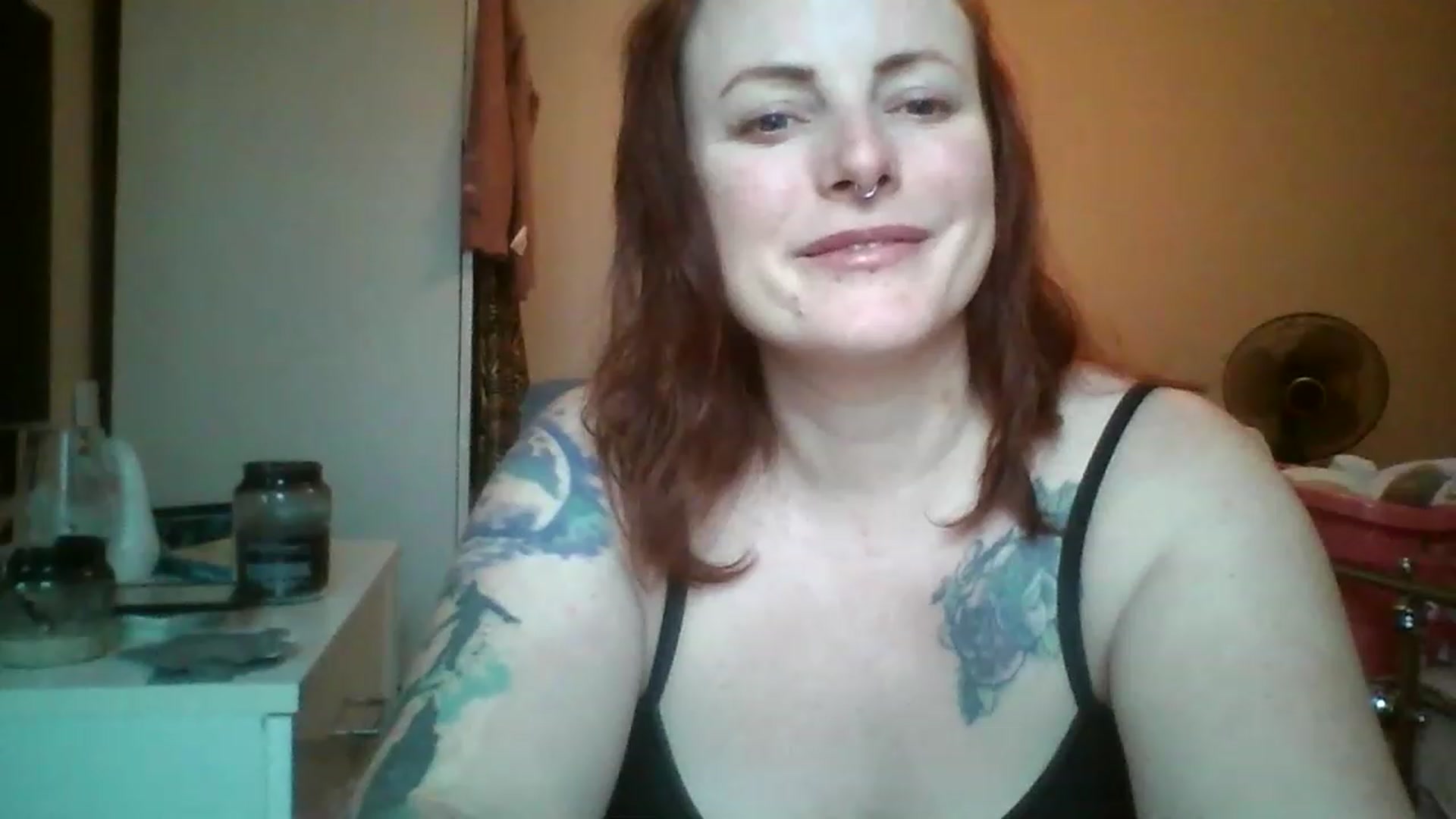 Gallery image thumbnail from EvaCrow's myfreecams stream on, 03/17/2023, 12:23 image 3 of 20