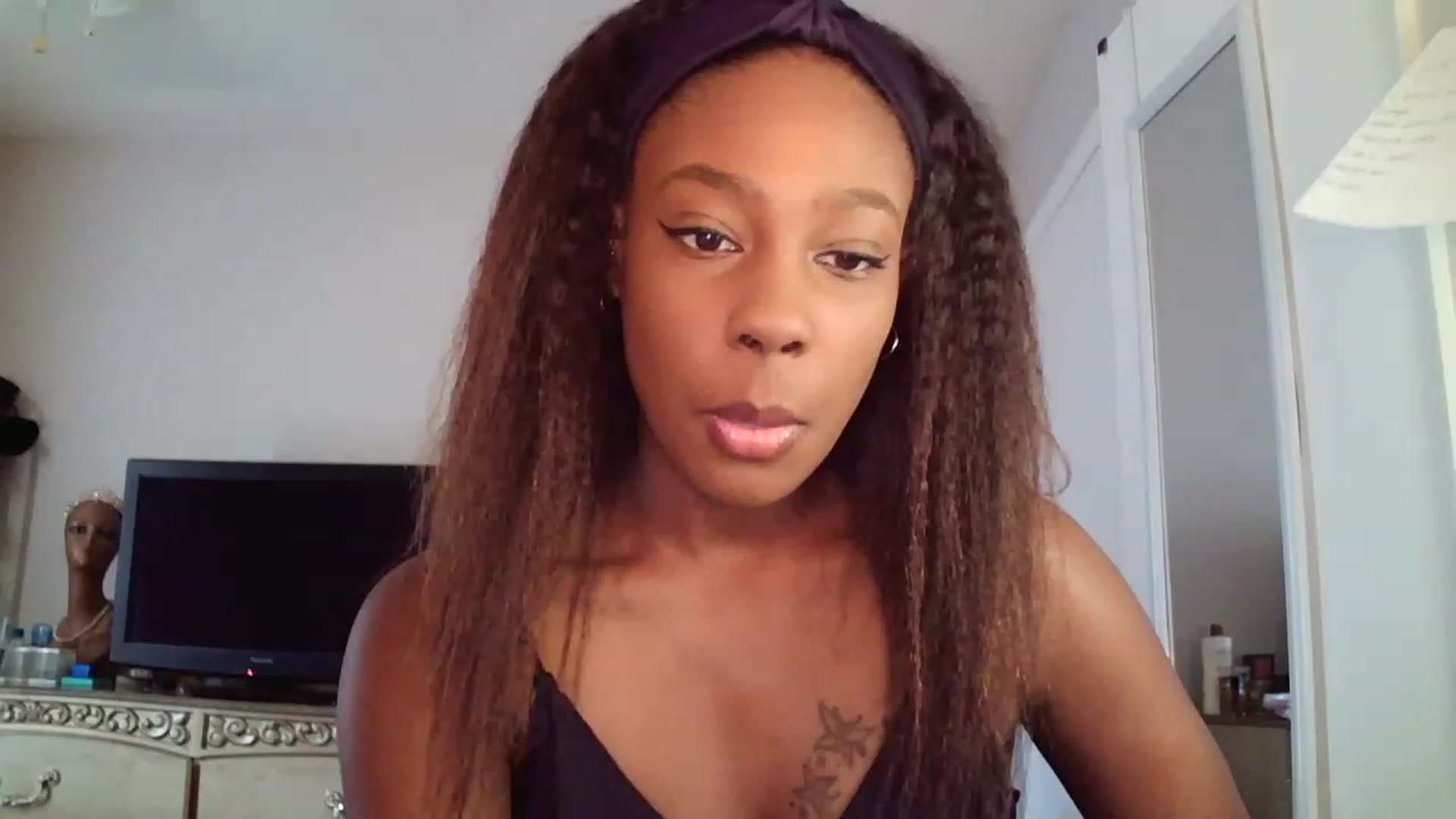 Gallery image thumbnail from EvaDenola's myfreecams stream on, 08/13/2023, 16:52 image 10 of 20