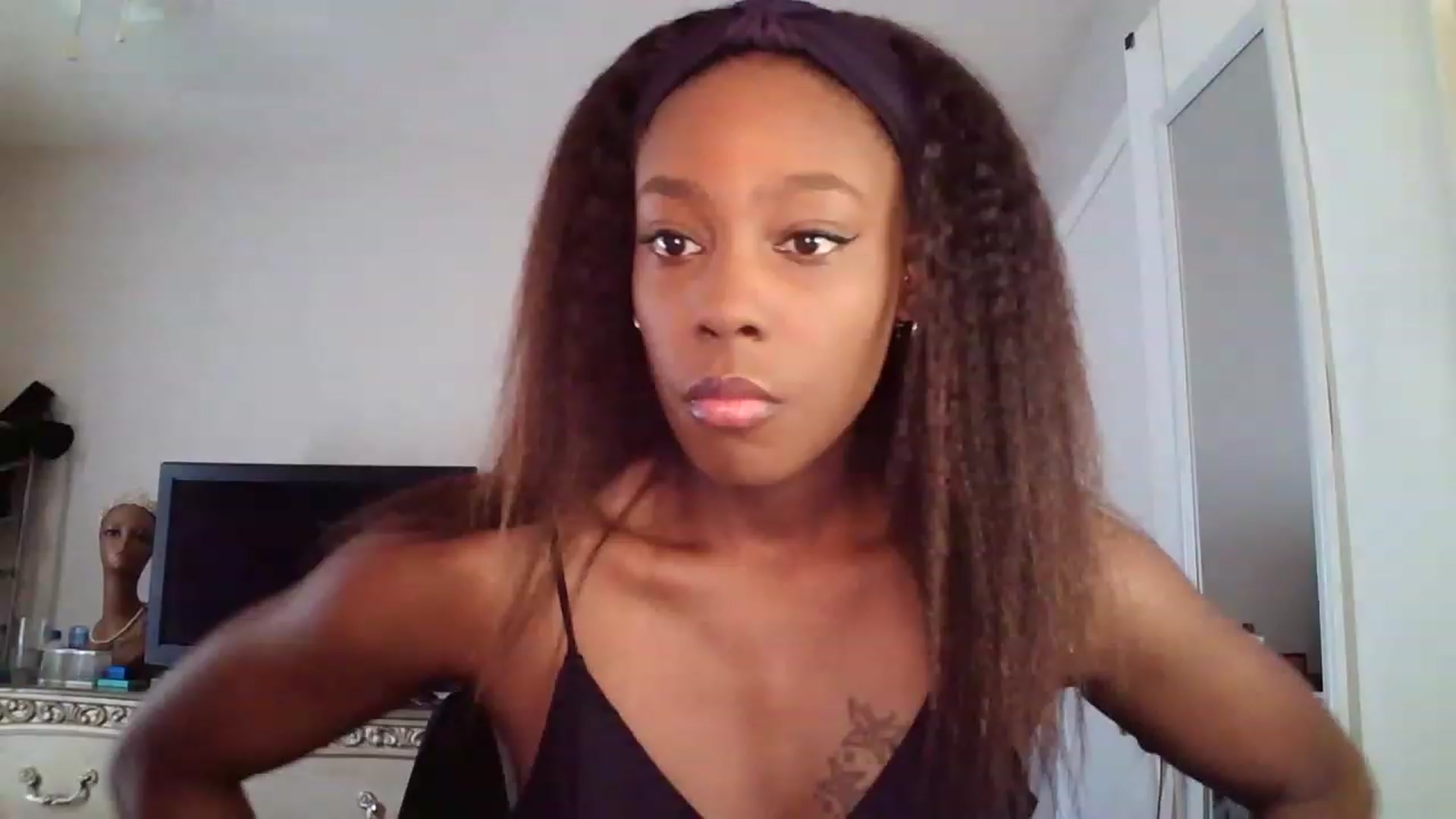 Gallery image thumbnail from EvaDenola's myfreecams stream on, 08/13/2023, 16:52 image 2 of 20