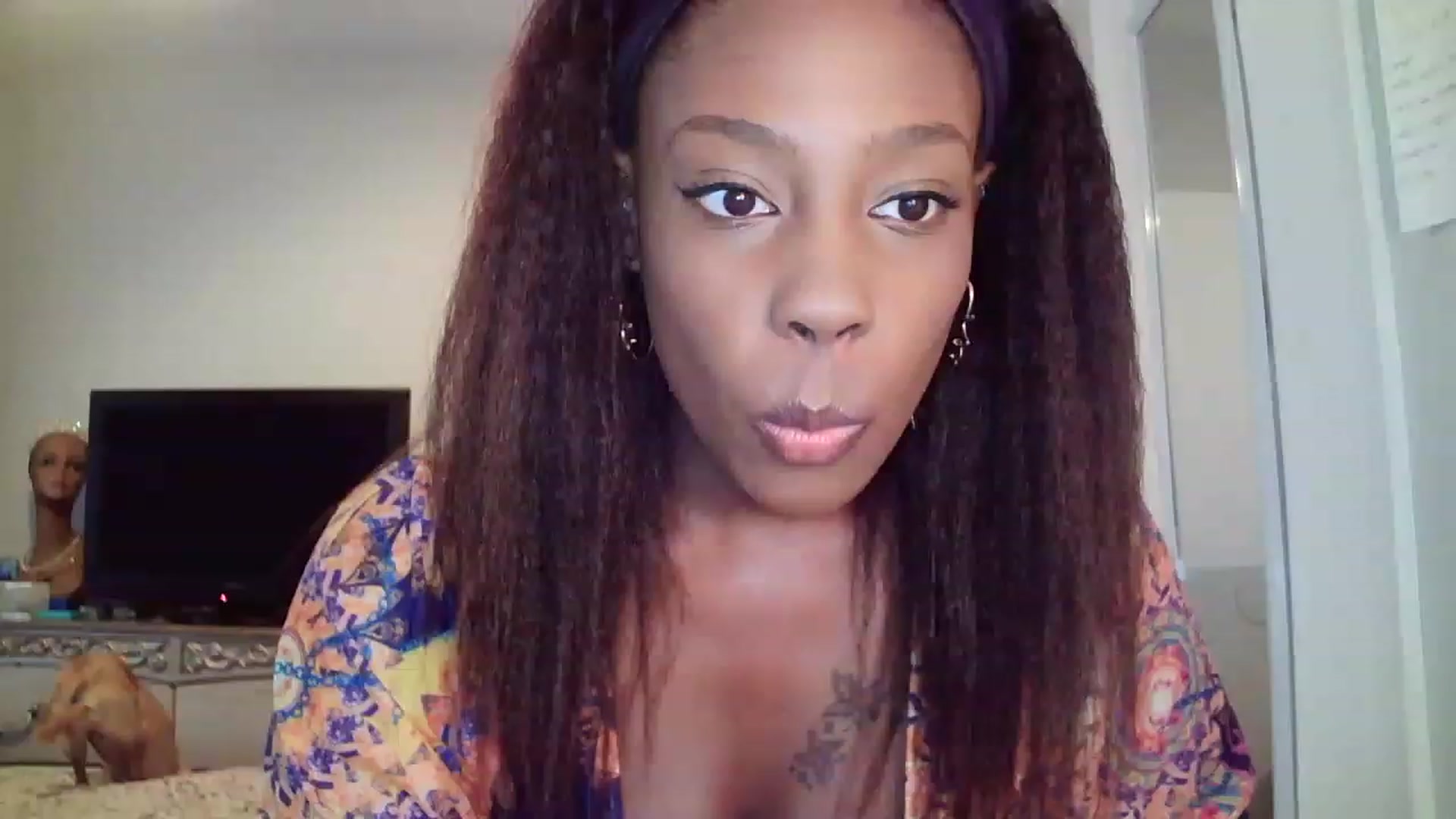 Gallery image thumbnail from EvaDenola's myfreecams stream on, 08/20/2023, 17:47 image 10 of 20