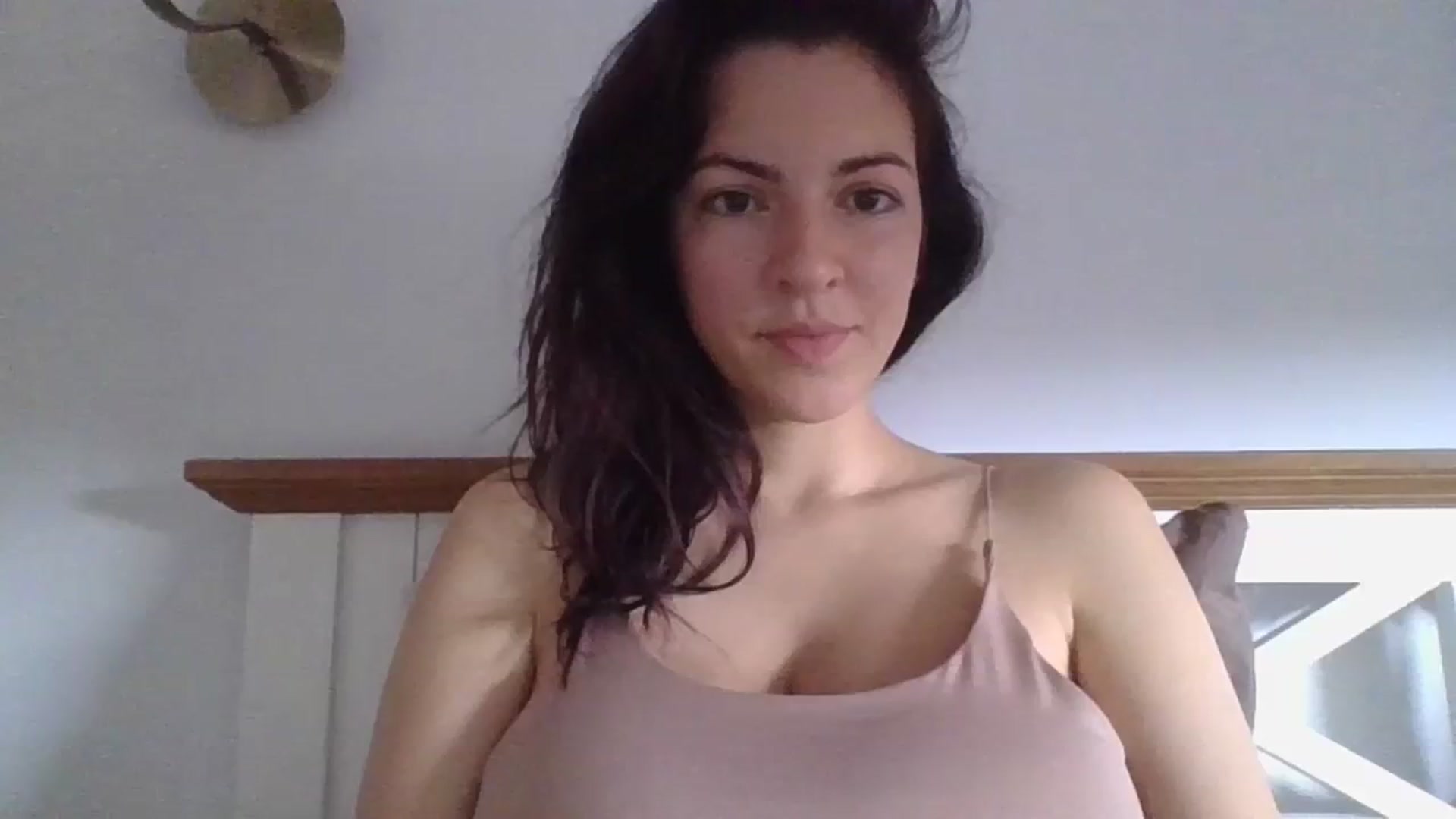 Gallery image thumbnail from EvaEvelin's myfreecams stream on, 10/26/2023, 10:54 image 1 of 20