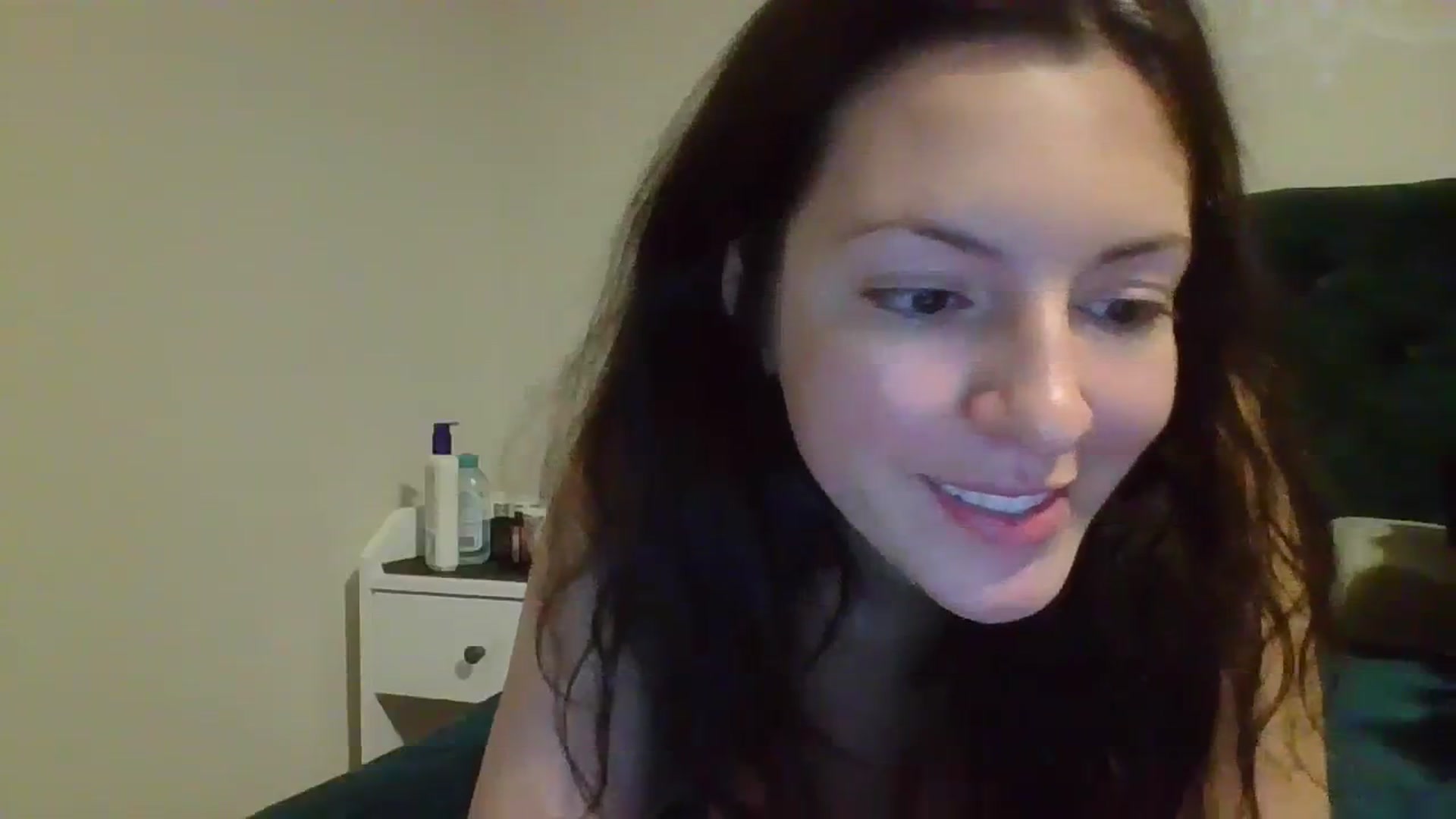 Gallery image thumbnail from EvaEvelin's myfreecams stream on, 12/18/2023, 15:15 image 5 of 20