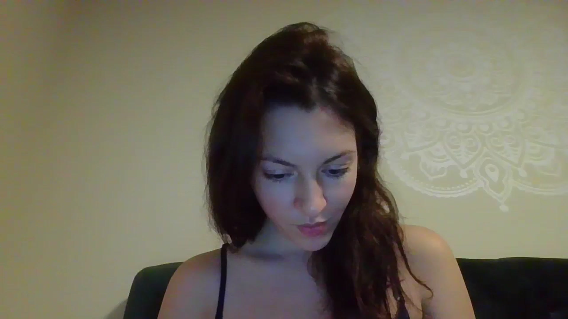 Gallery image thumbnail from EvaEvelin's myfreecams stream on, 12/18/2023, 15:15 image 20 of 20