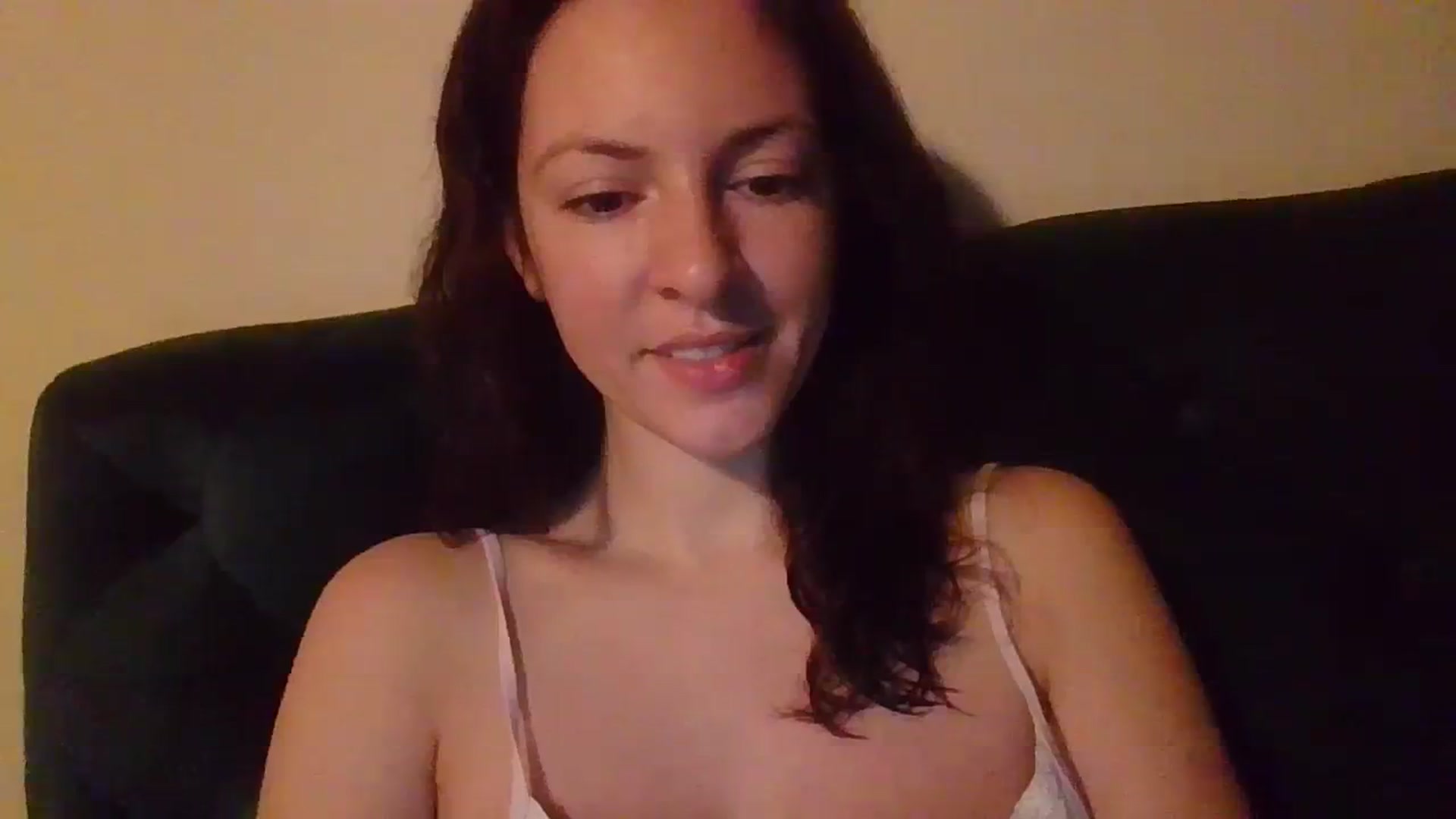 Gallery image thumbnail from EvaEvelin's myfreecams stream on, 12/24/2023, 14:08 image 5 of 20