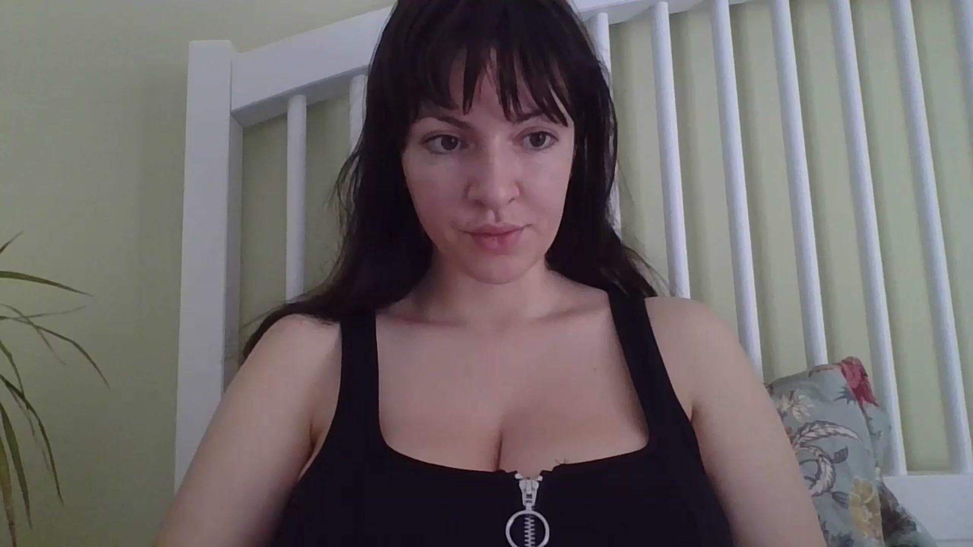 Gallery image thumbnail from EvaEvelin's myfreecams stream on, 04/18/2024, 11:36 image 13 of 20