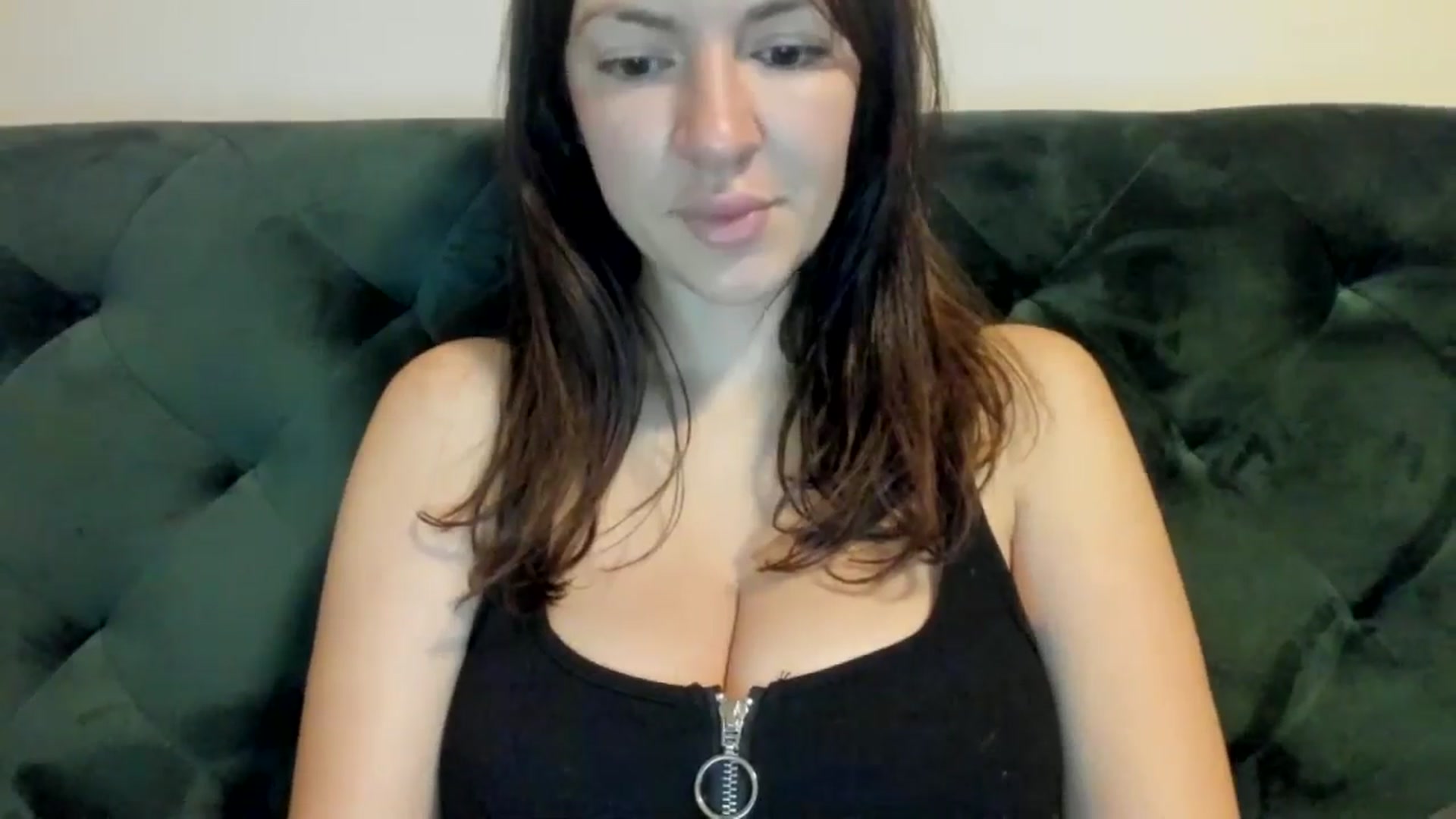 Gallery image thumbnail from EvaEvelin's myfreecams stream on, 07/06/2024, 07:07 image 2 of 20