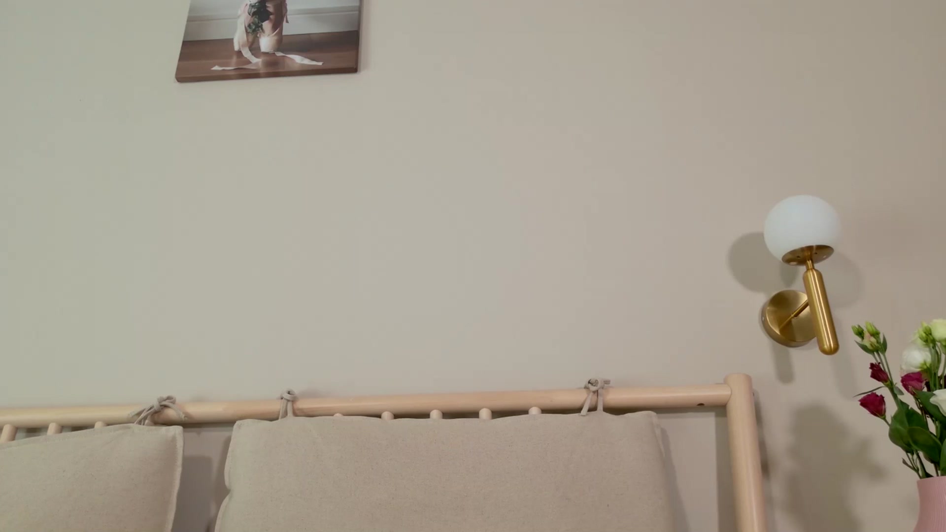 Gallery image thumbnail from EvaEvelin's myfreecams stream on, 04/30/2025, 06:42 image 8 of 20