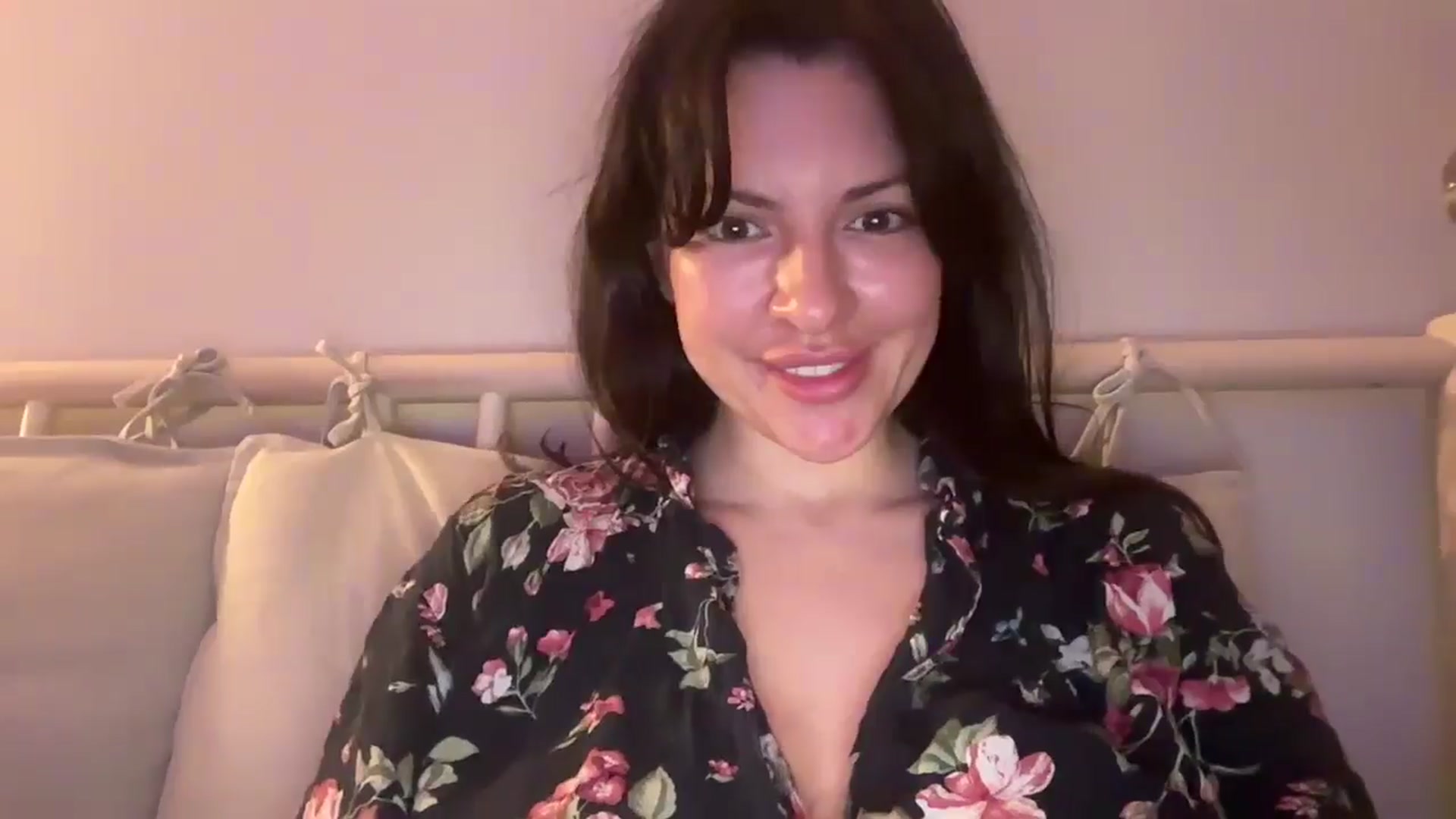 Gallery image thumbnail from EvaEvelin's myfreecams stream on, 11/02/2025, 22:48 image 3 of 20
