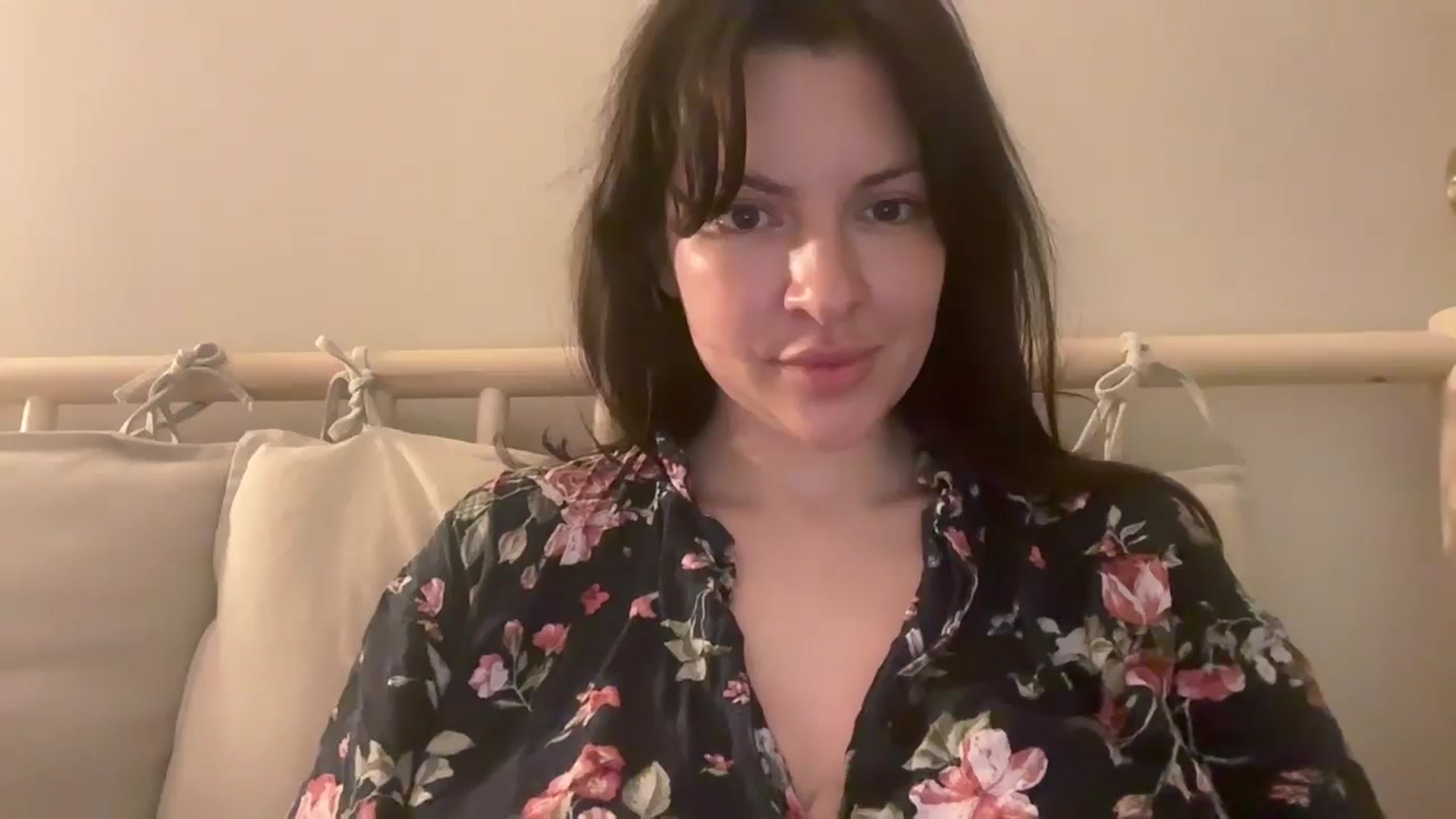 Gallery image thumbnail from EvaEvelin's myfreecams stream on, 11/02/2025, 22:48 image 2 of 20