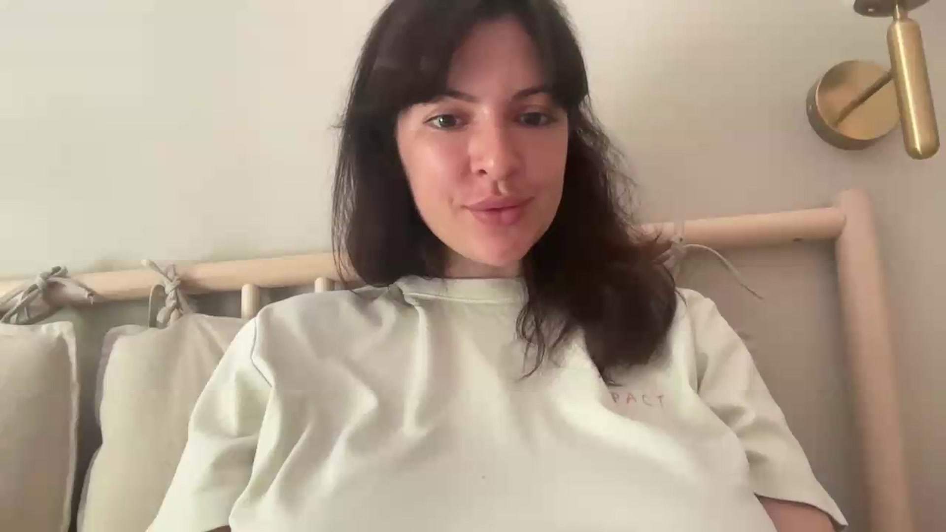 Gallery image thumbnail from EvaEvelin's myfreecams stream on, 05/12/2026, 09:02 image 18 of 20