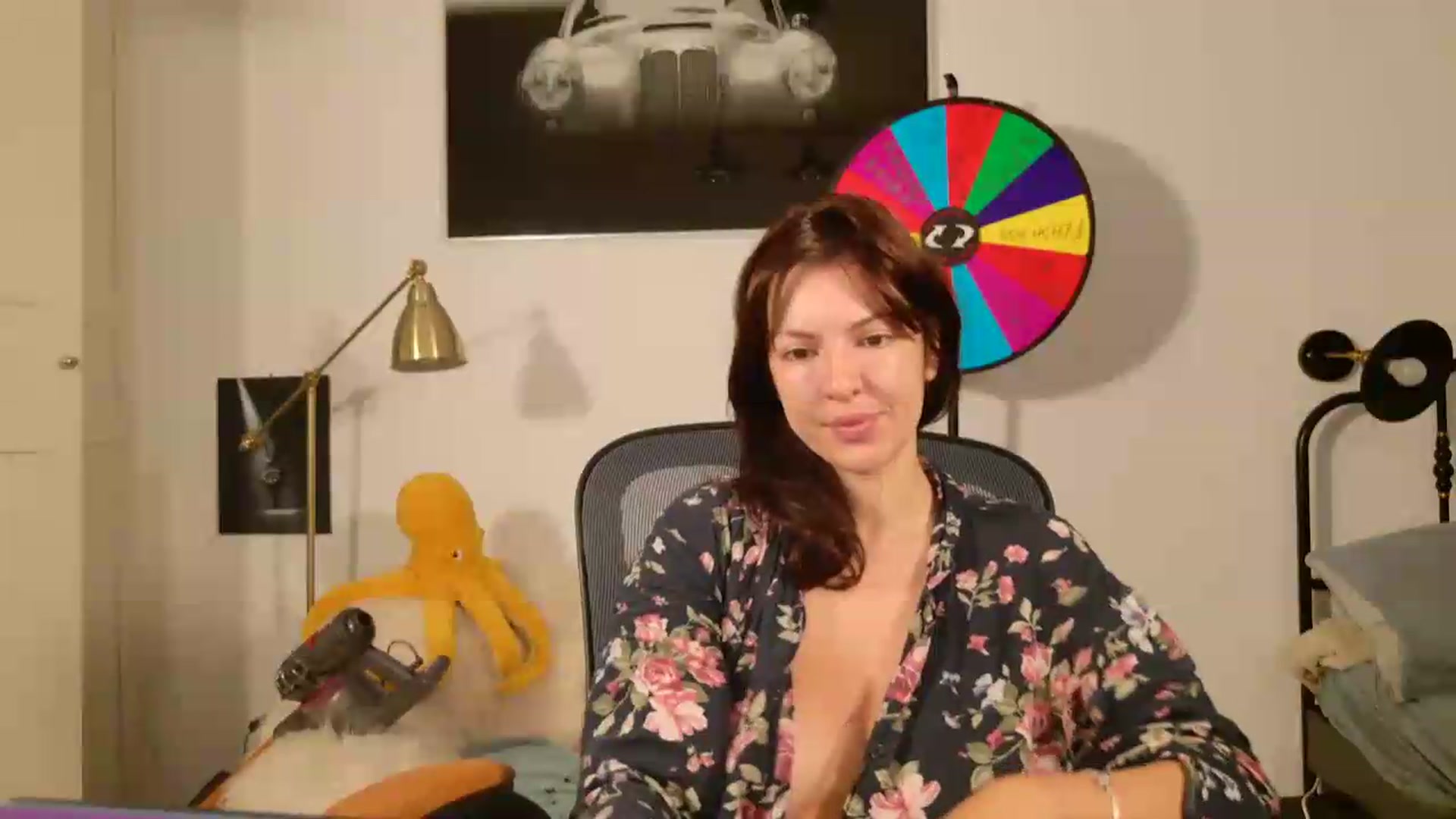 Gallery image thumbnail from EvaEvelin's myfreecams stream on, 08/18/2026, 05:44 image 8 of 20