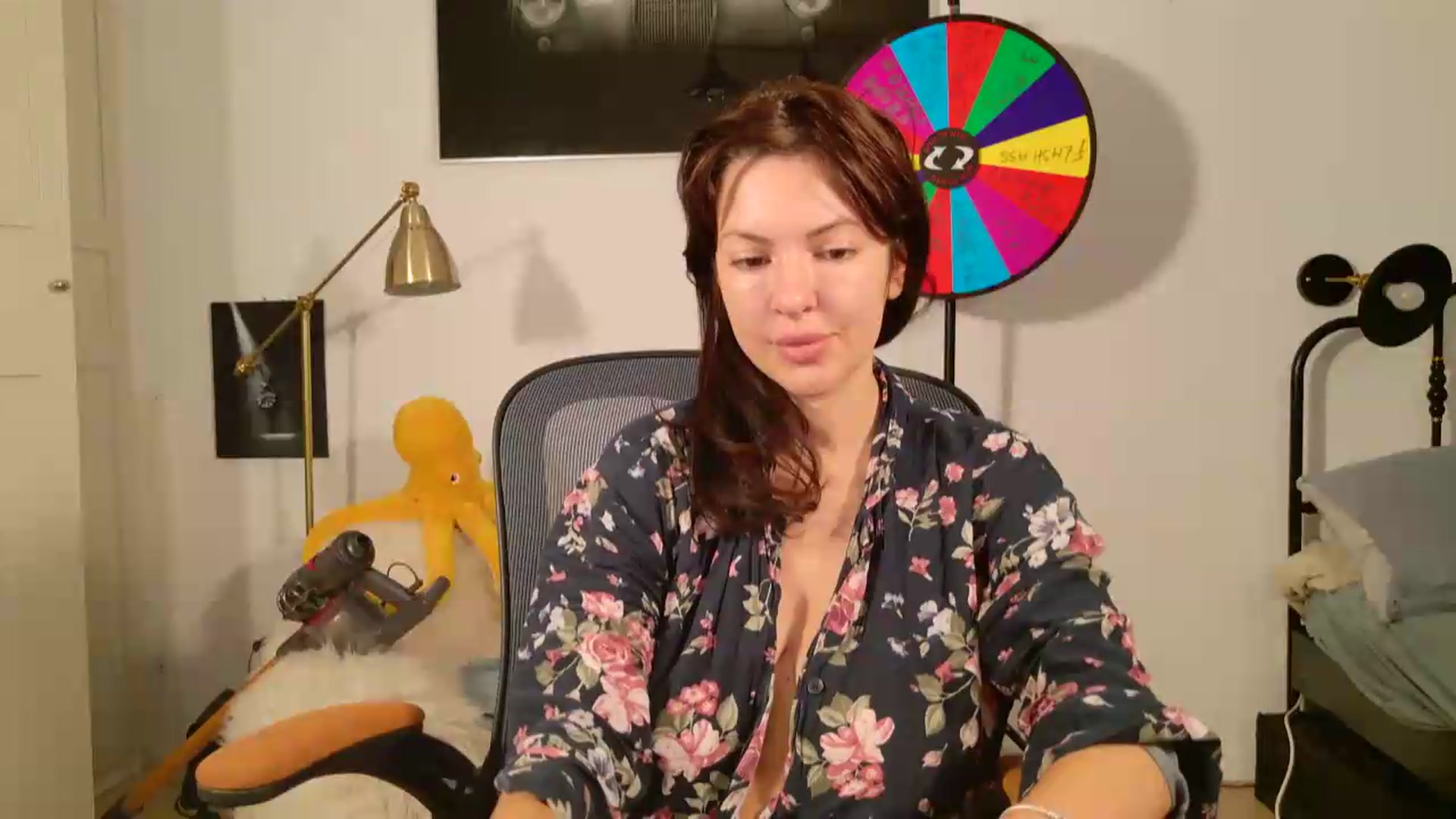 Gallery image thumbnail from EvaEvelin's myfreecams stream on, 08/18/2026, 06:07 image 5 of 20