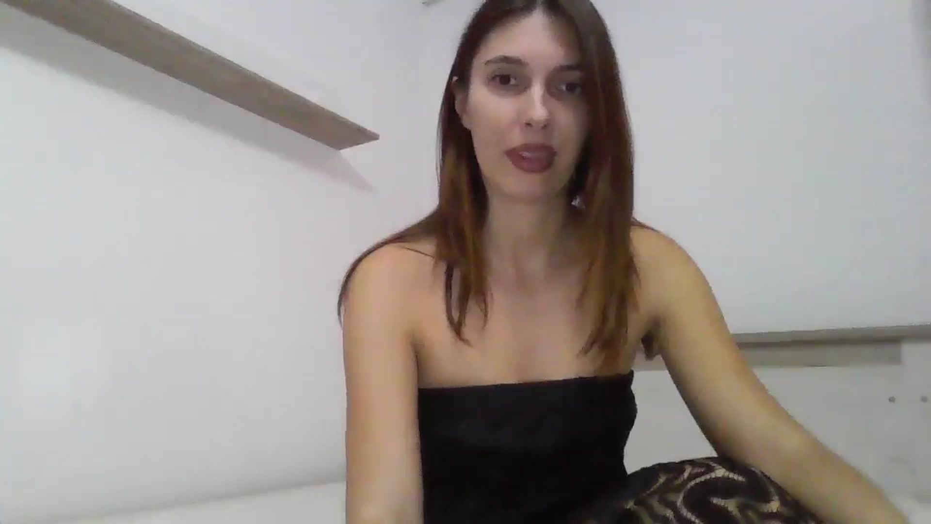 Gallery image thumbnail from EvaKant22's myfreecams stream on, 10/06/2025, 12:44 image 12 of 20