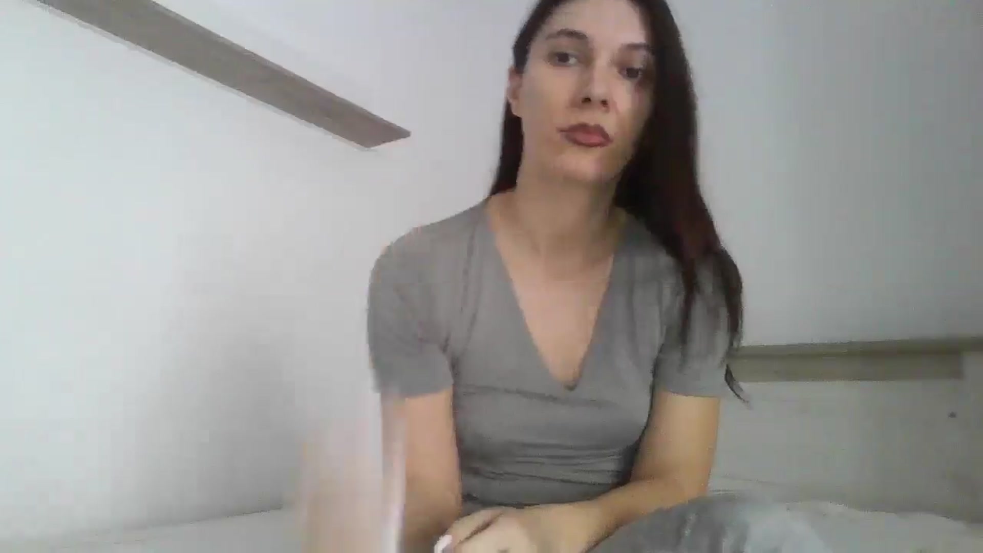 Gallery image thumbnail from EvaKant22's myfreecams stream on, 04/19/2026, 07:07 image 17 of 20