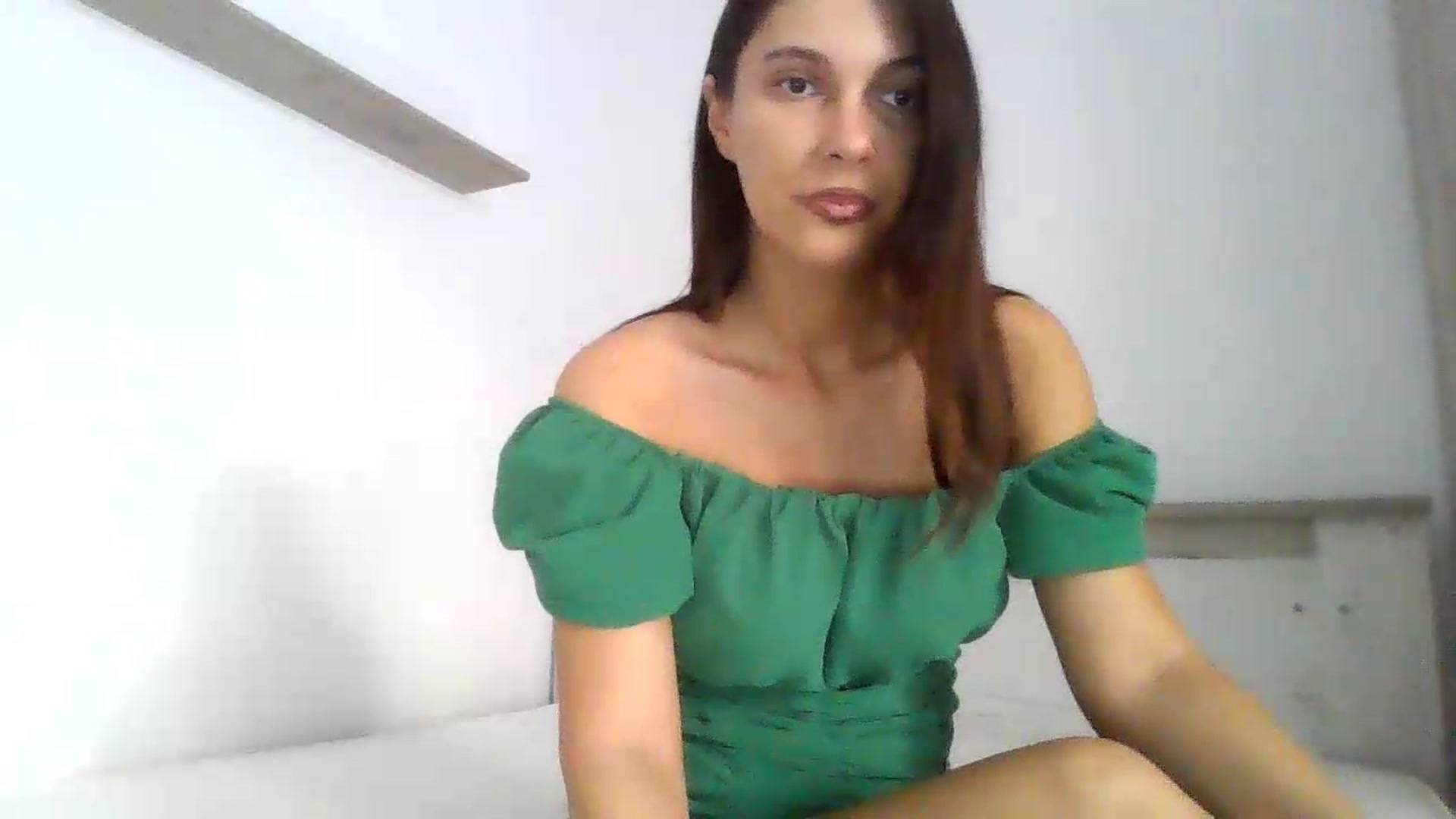 Gallery image thumbnail from EvaKant22's myfreecams stream on, 06/09/2026, 04:32 image 8 of 20