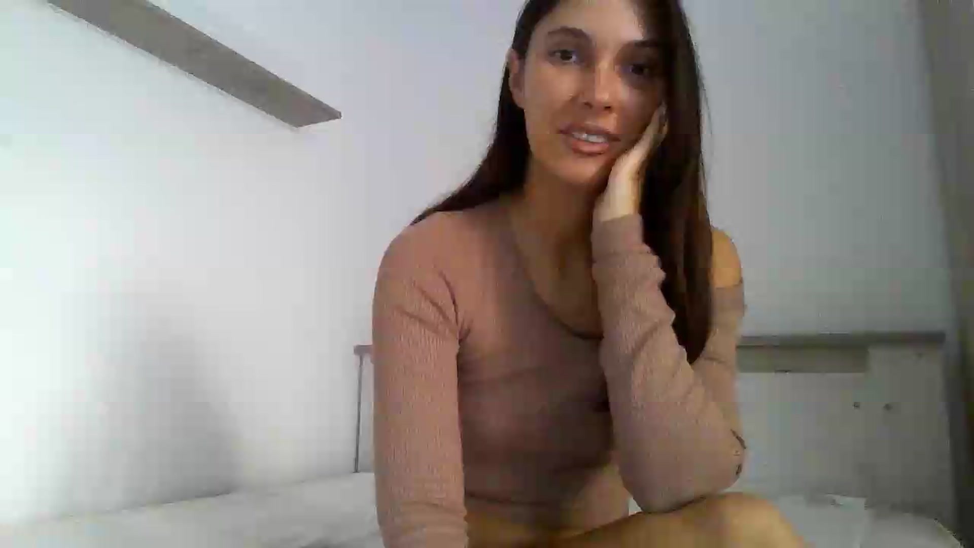 Gallery image thumbnail from EvaKant22's myfreecams stream on, 06/20/2026, 05:07 image 6 of 20