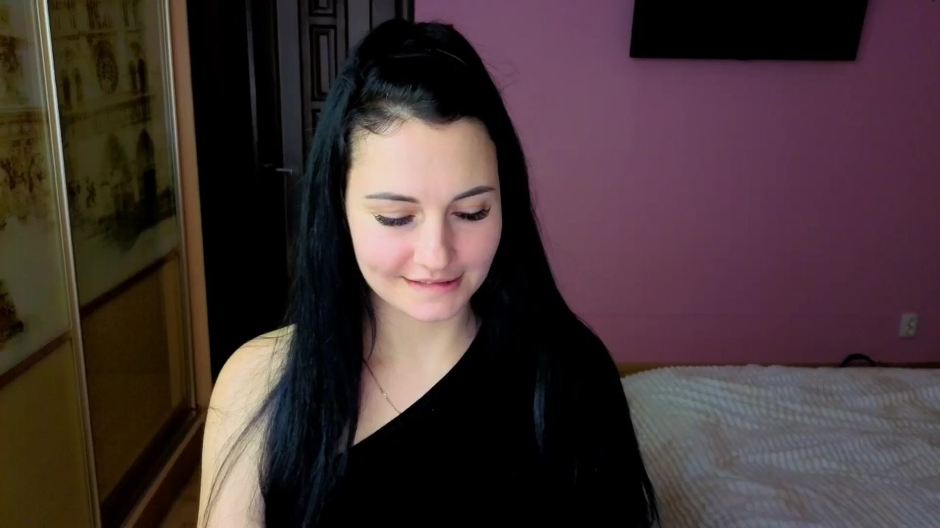 Gallery image thumbnail from EvaLangoria's myfreecams stream on, 11/20/2025, 11:08 image 17 of 20