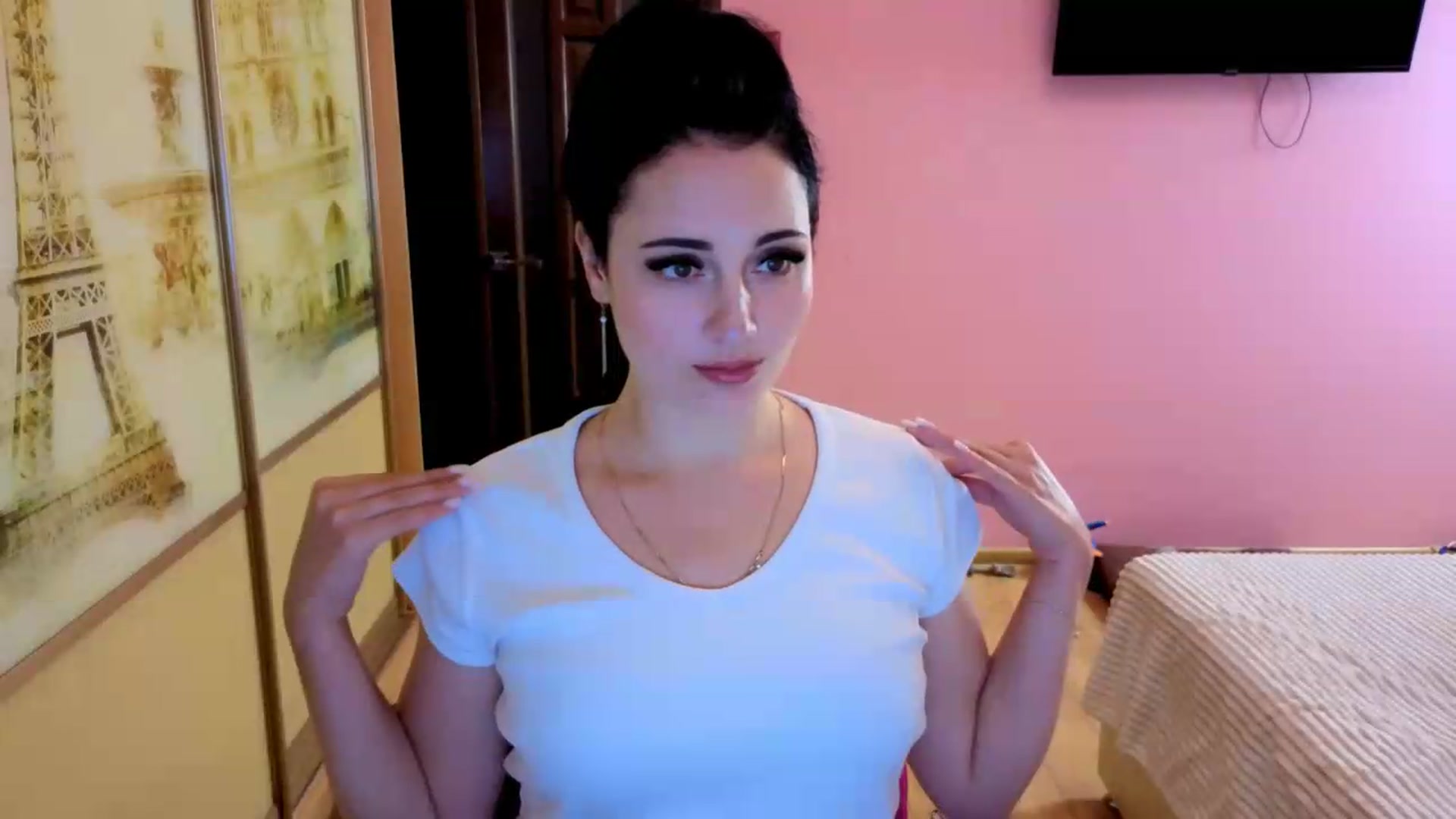 Gallery image thumbnail from EvaLangoria's myfreecams stream on, 08/05/2026, 07:04 image 14 of 20