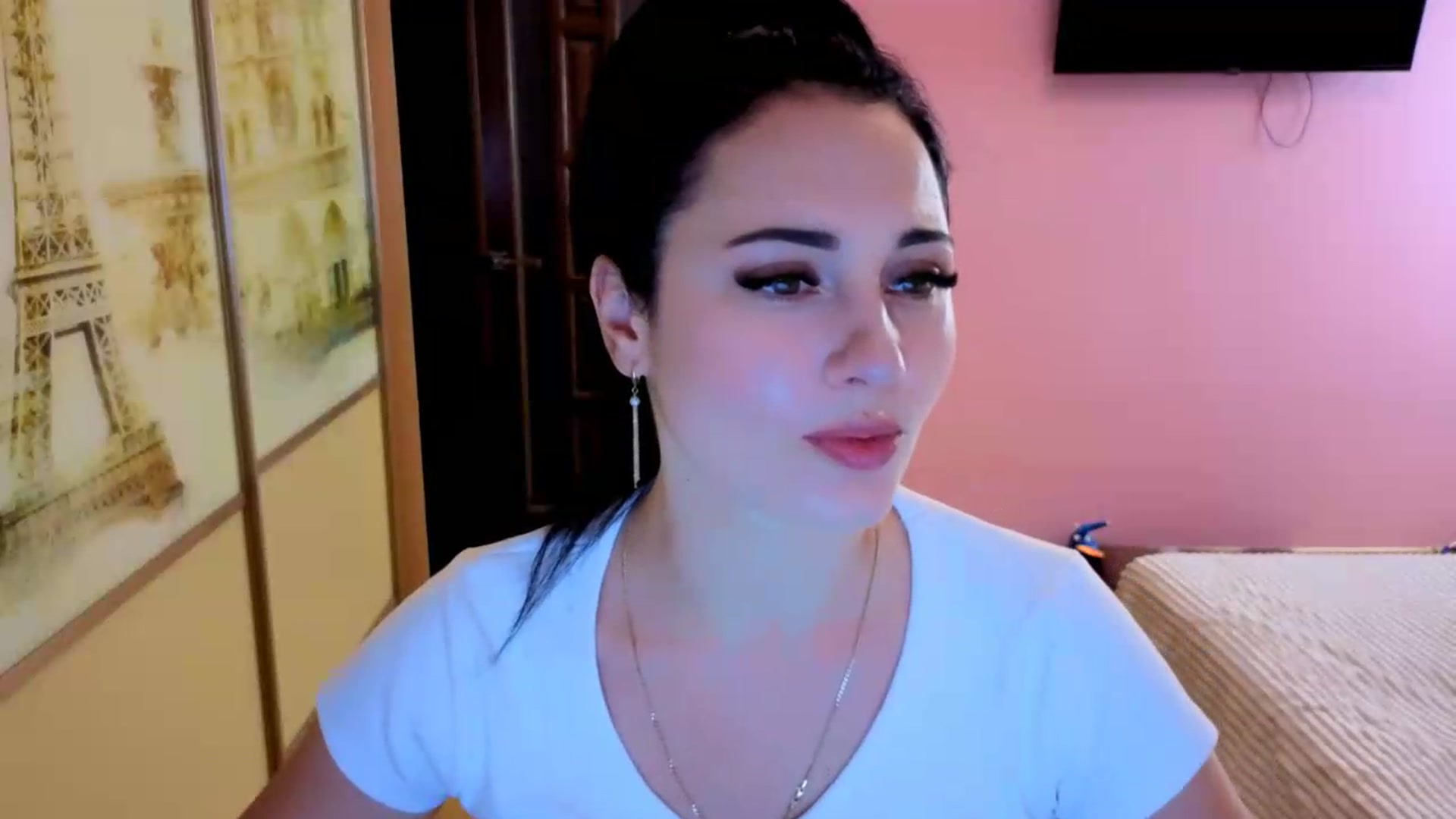 Gallery image thumbnail from EvaLangoria's myfreecams stream on, 08/05/2026, 07:04 image 12 of 20