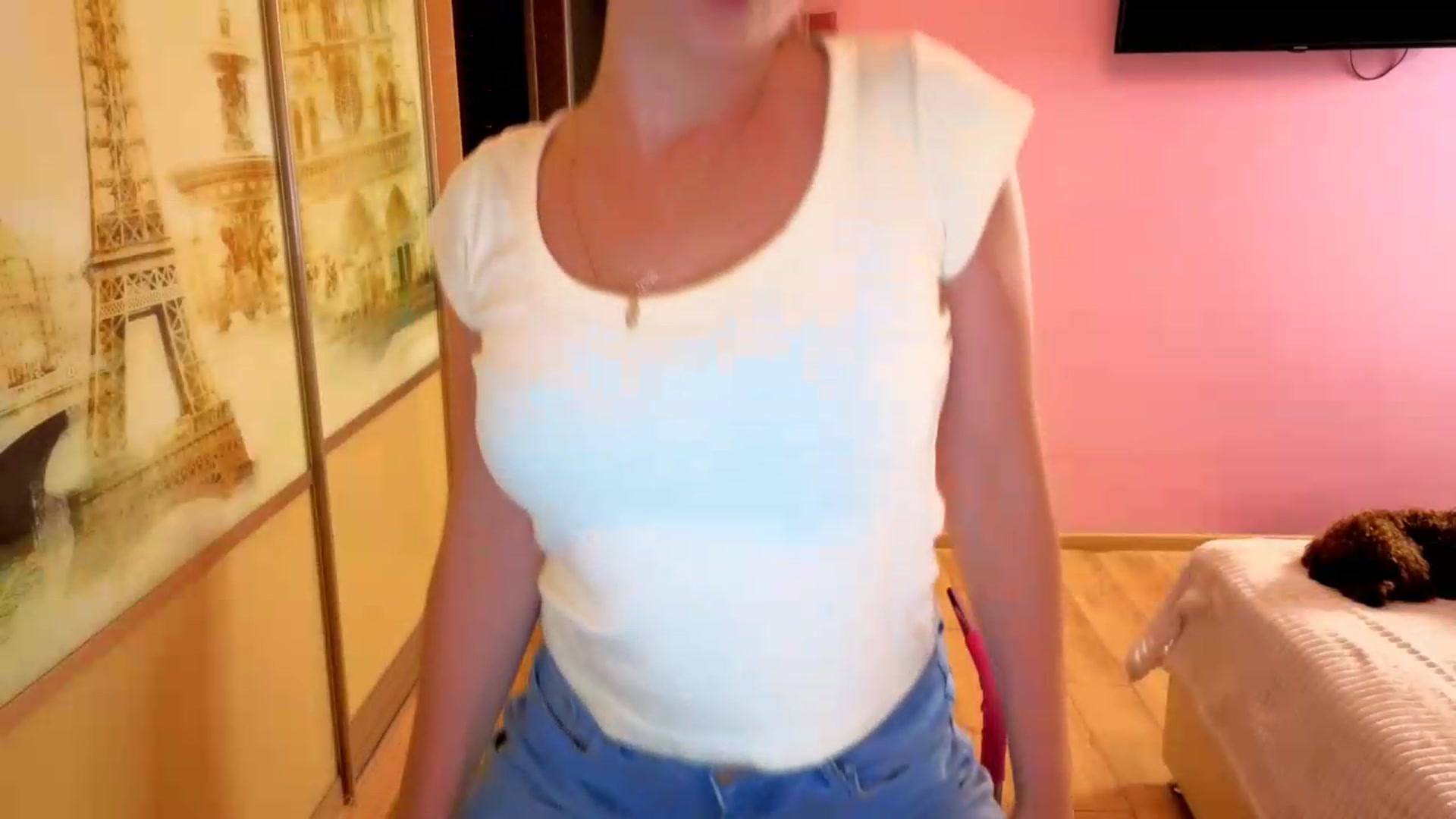 Gallery image thumbnail from EvaLangoria's myfreecams stream on, 08/10/2026, 10:17 image 13 of 20