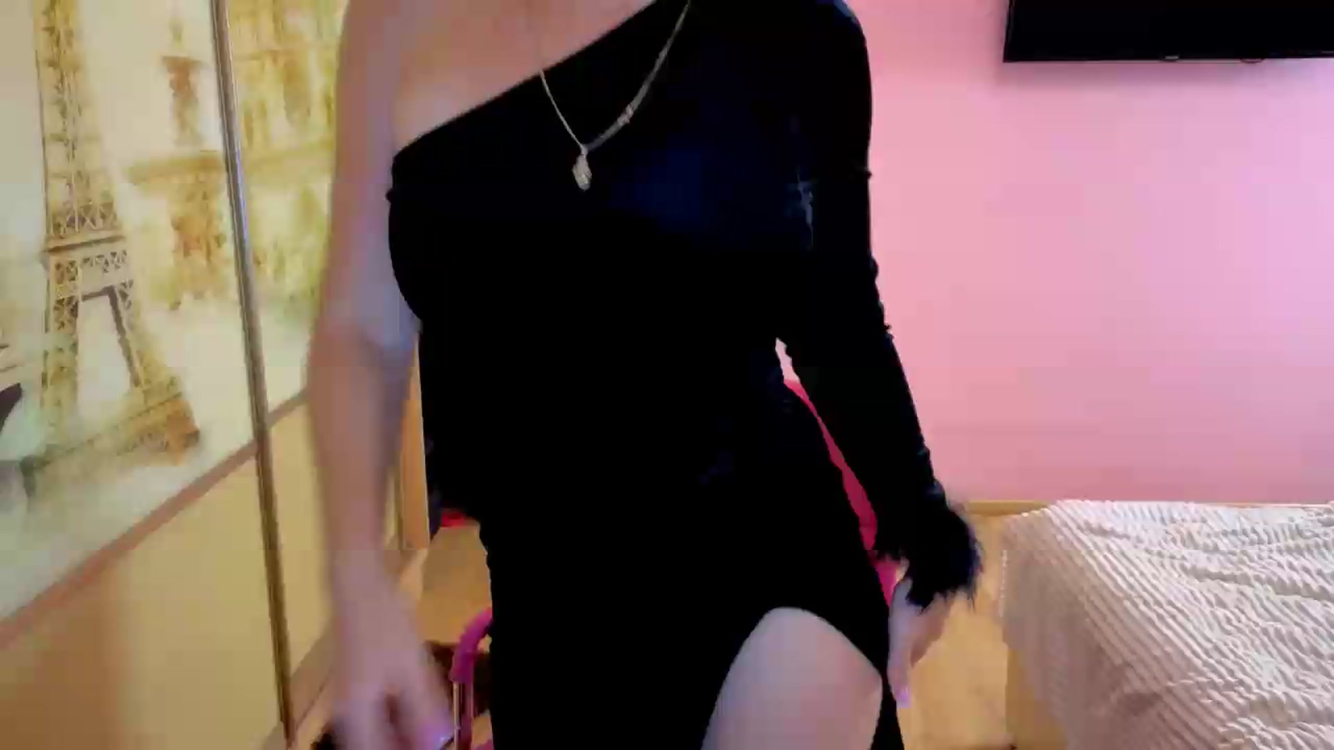 Gallery image thumbnail from EvaLangoria's myfreecams stream on, 08/28/2026, 07:25 image 4 of 20