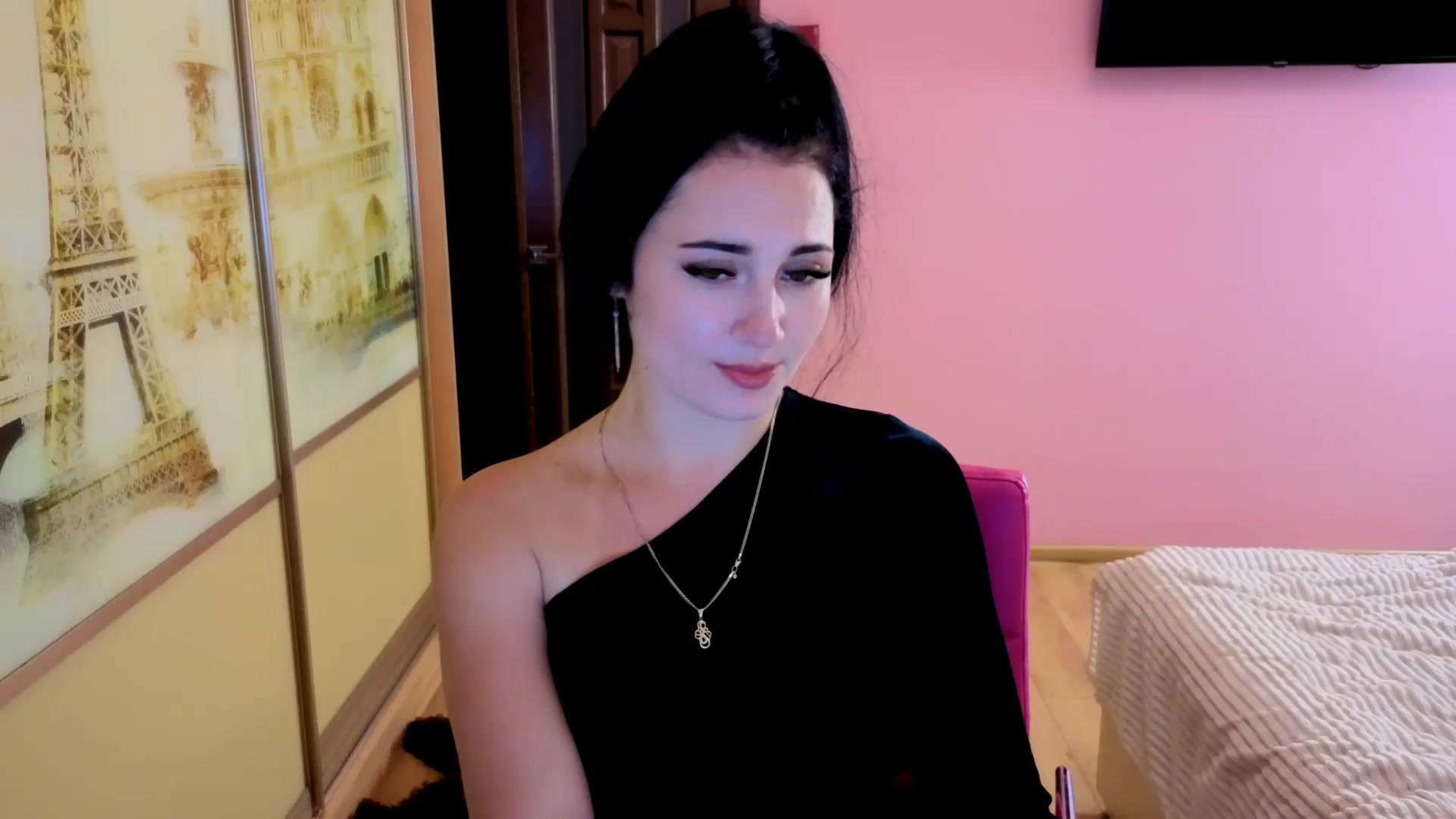 Gallery image thumbnail from EvaLangoria's myfreecams stream on, 08/28/2026, 07:25 image 15 of 20