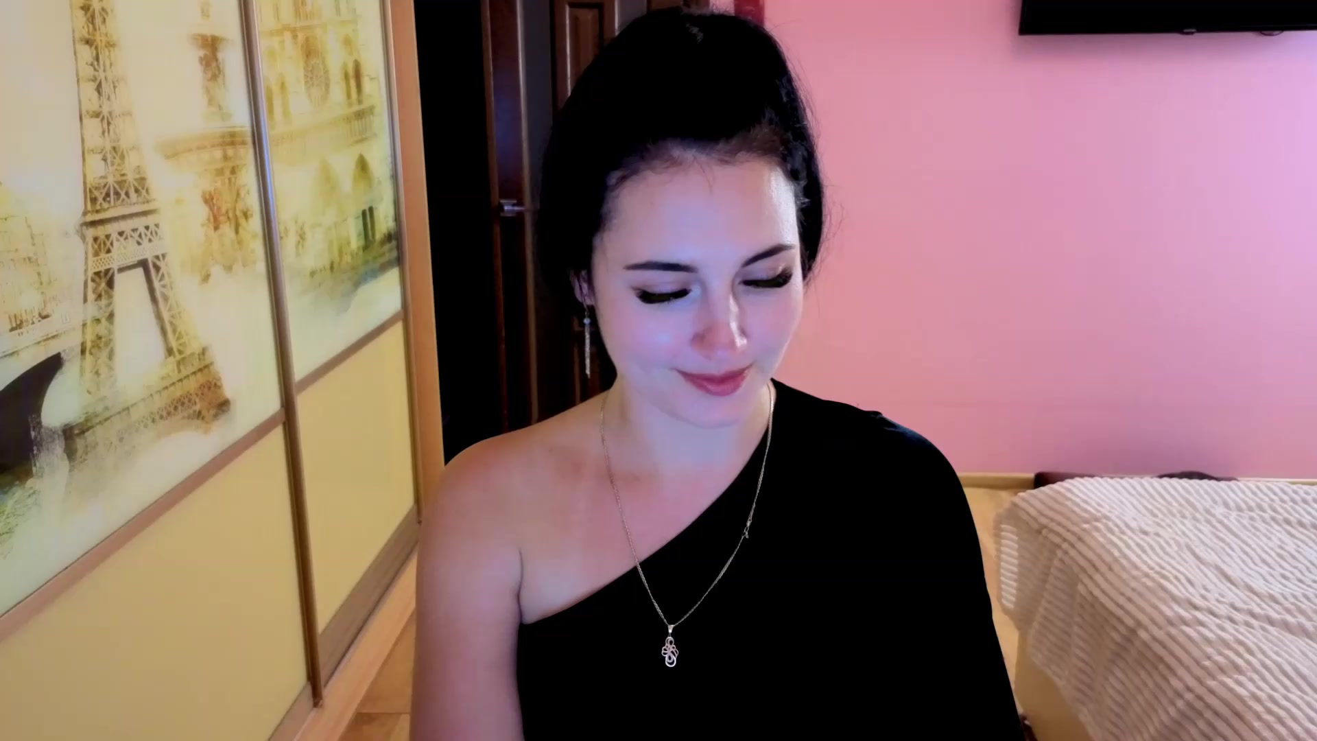 Gallery image thumbnail from EvaLangoria's myfreecams stream on, 08/28/2026, 12:45 image 17 of 20