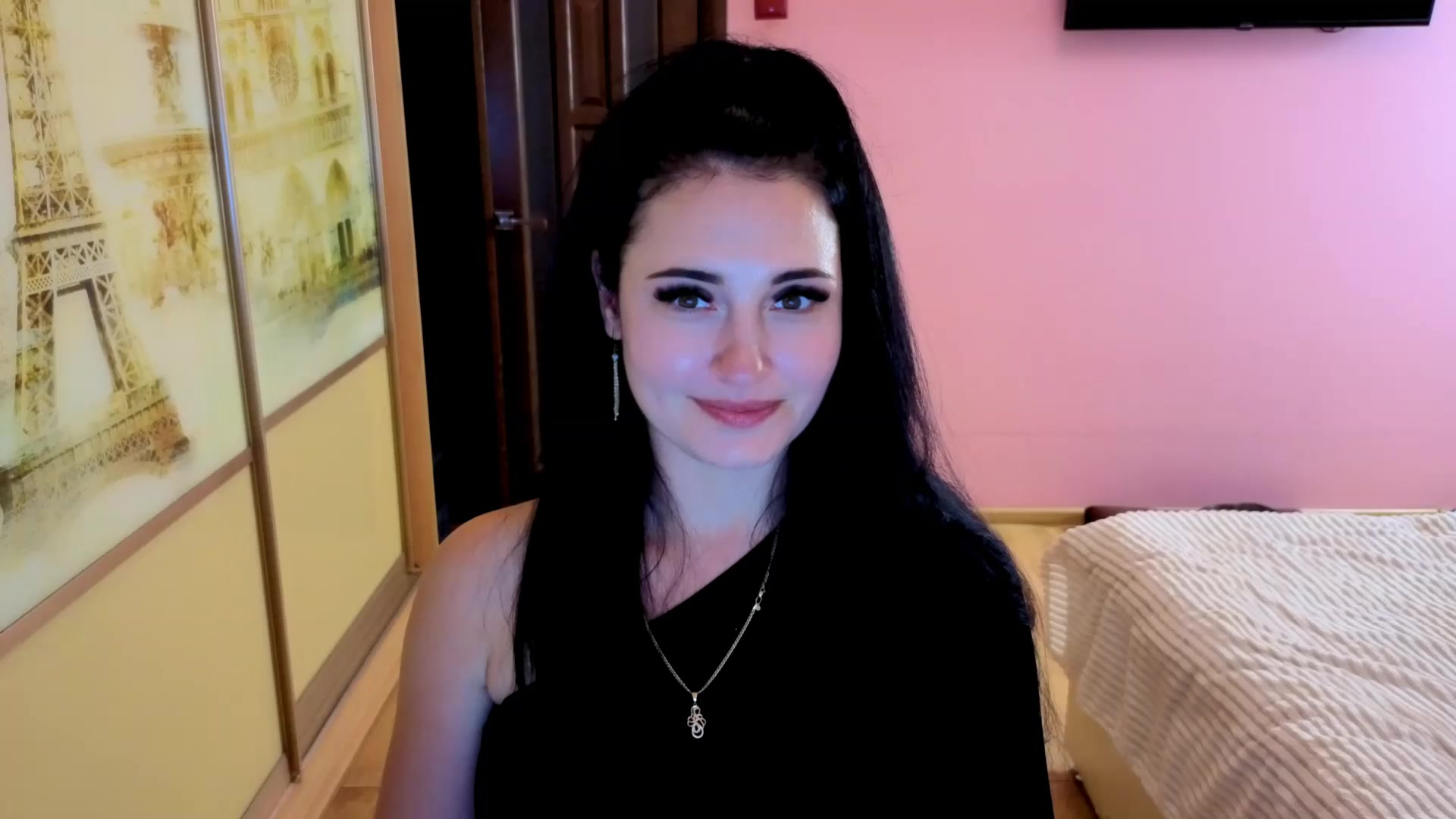 Gallery image thumbnail from EvaLangoria's myfreecams stream on, 08/28/2026, 12:45 image 5 of 20