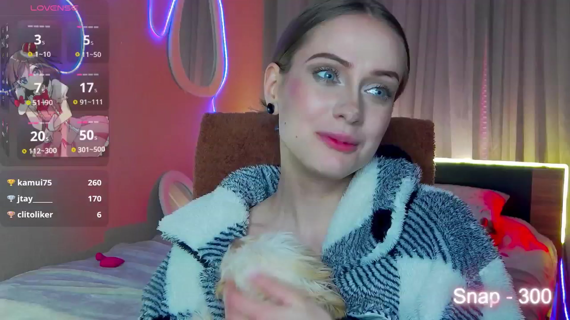Gallery image thumbnail from EvaLone2's myfreecams stream on, 05/01/2026, 13:01 image 15 of 20