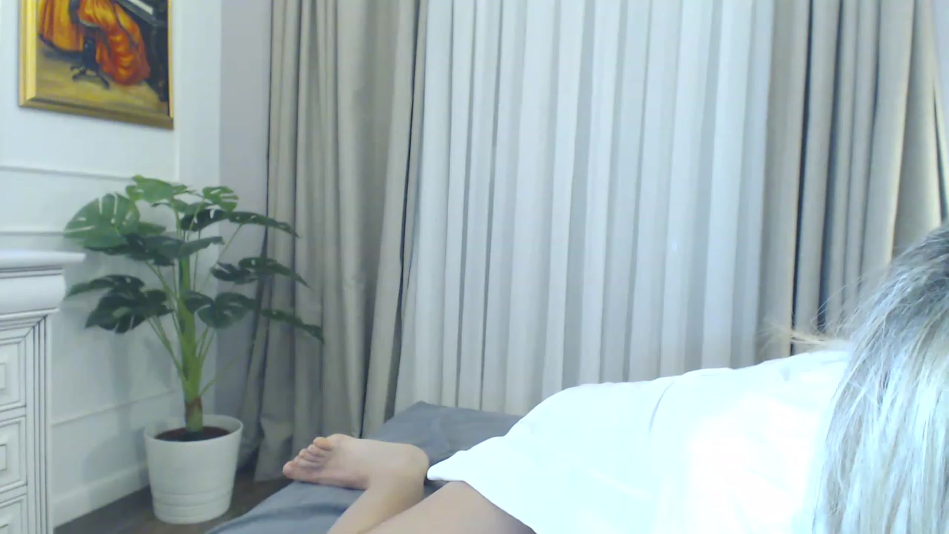 Gallery image thumbnail from EvaLunaX's myfreecams stream on, 12/01/2022, 19:34 image 11 of 20