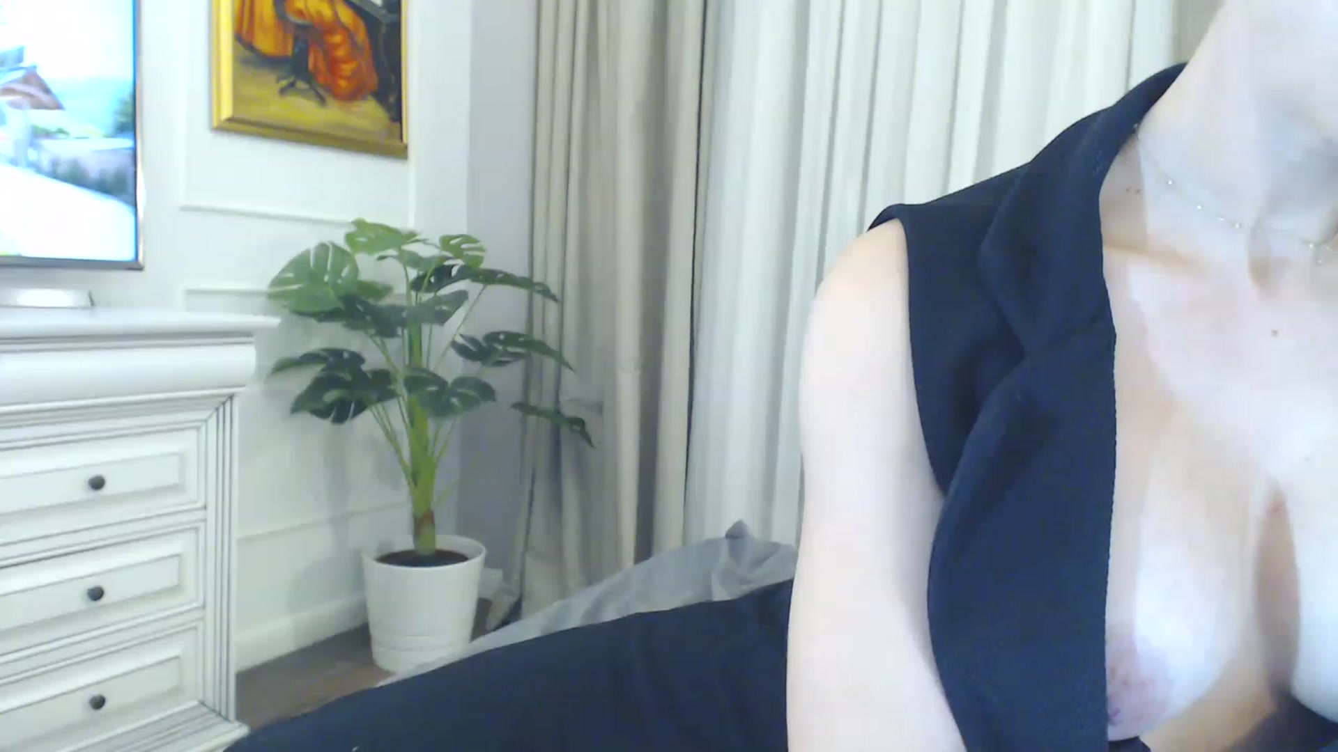 Gallery image thumbnail from EvaLunaX's myfreecams stream on, 12/07/2022, 18:33 image 19 of 20