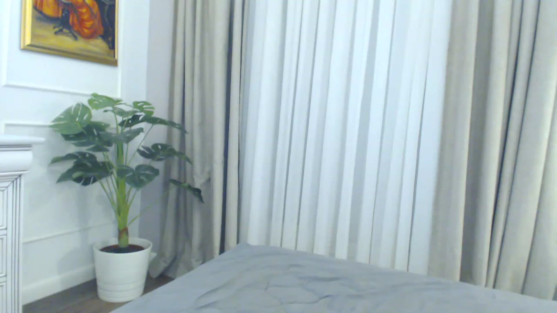 Gallery image thumbnail from EvaLunaX's myfreecams stream on, 01/06/2023, 18:17 image 13 of 20
