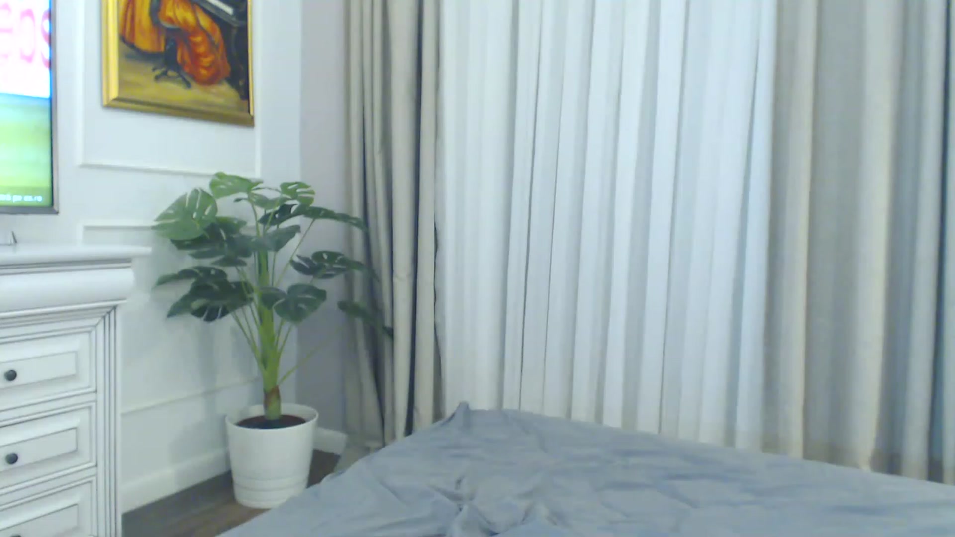 Gallery image thumbnail from EvaLunaX's myfreecams stream on, 01/09/2023, 18:26 image 11 of 20