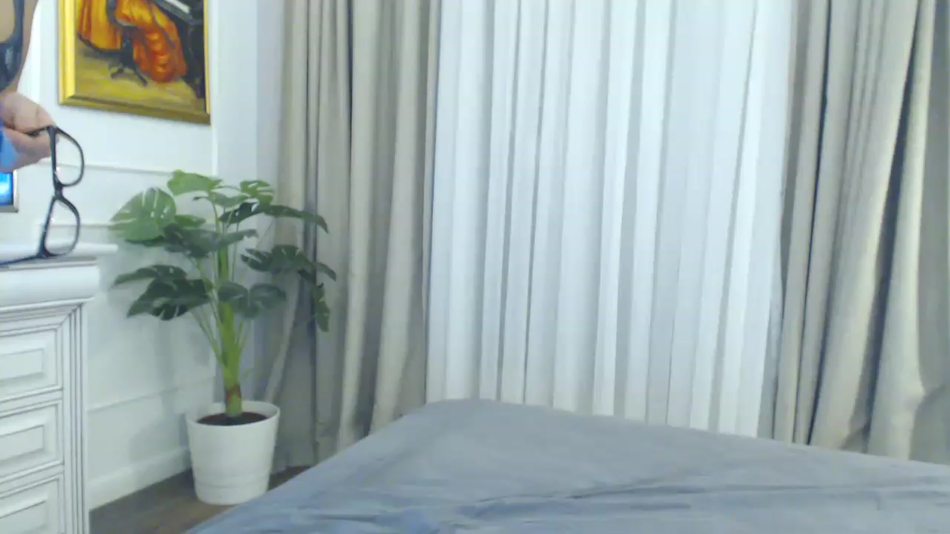 Gallery image thumbnail from EvaLunaX's myfreecams stream on, 01/22/2023, 19:59 image 2 of 20
