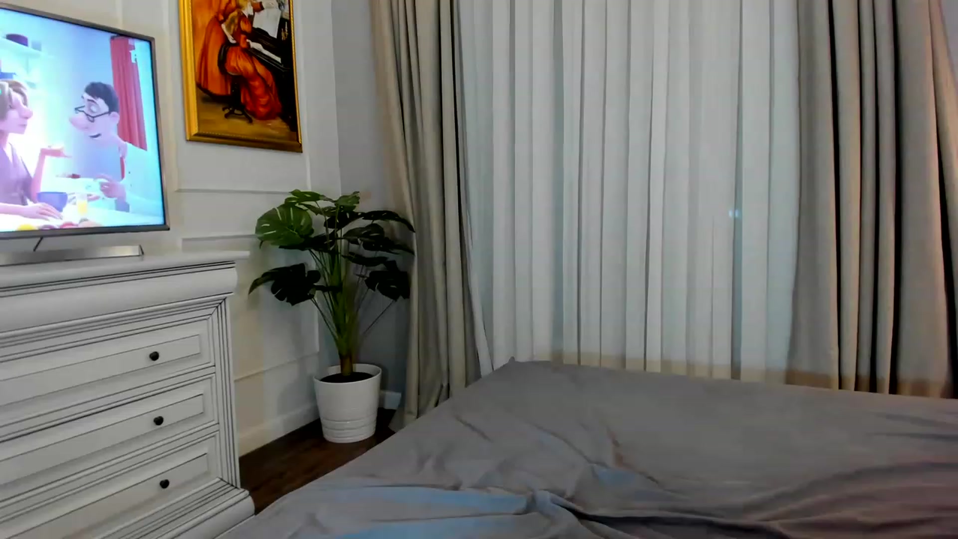 Gallery image thumbnail from EvaLunaX's myfreecams stream on, 02/05/2023, 18:31 image 20 of 20