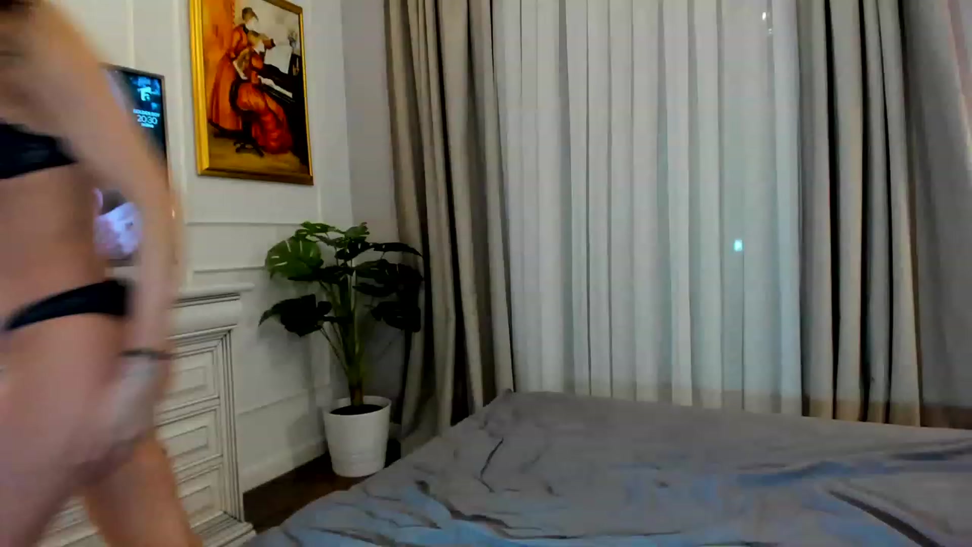 Gallery image thumbnail from EvaLunaX's myfreecams stream on, 02/09/2023, 19:16 image 13 of 20