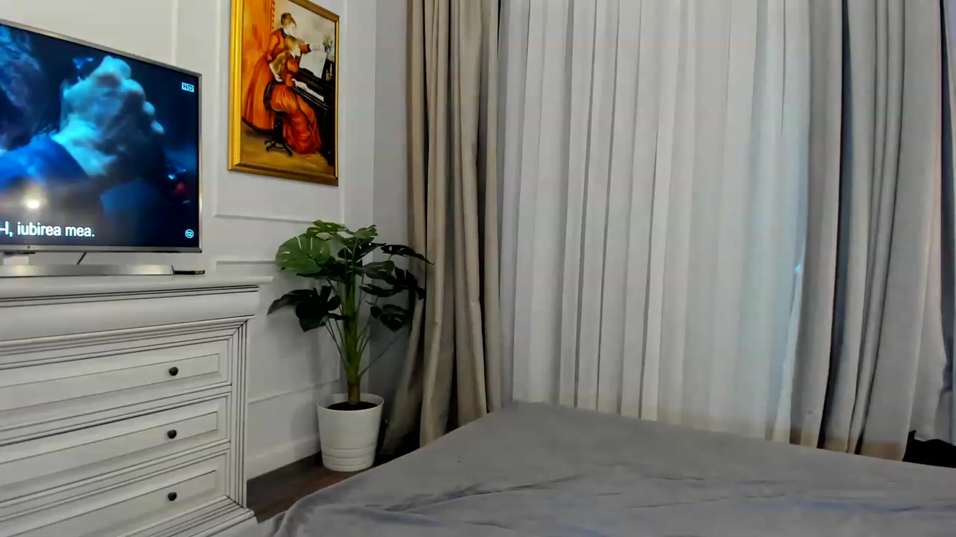 Gallery image thumbnail from EvaLunaX's myfreecams stream on, 02/25/2023, 20:14 image 12 of 20
