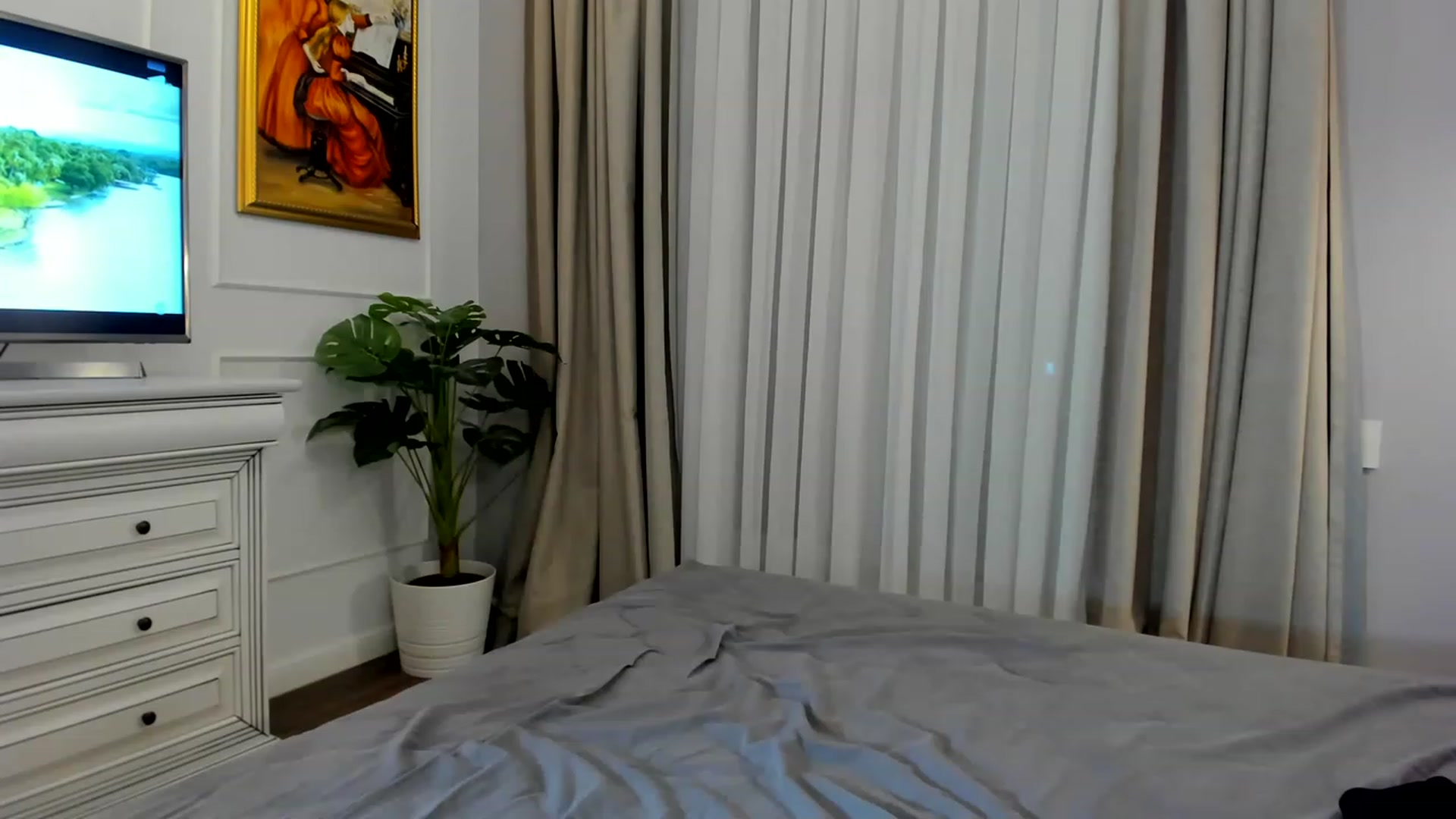 Gallery image thumbnail from EvaLunaX's myfreecams stream on, 02/28/2023, 18:42 image 17 of 20