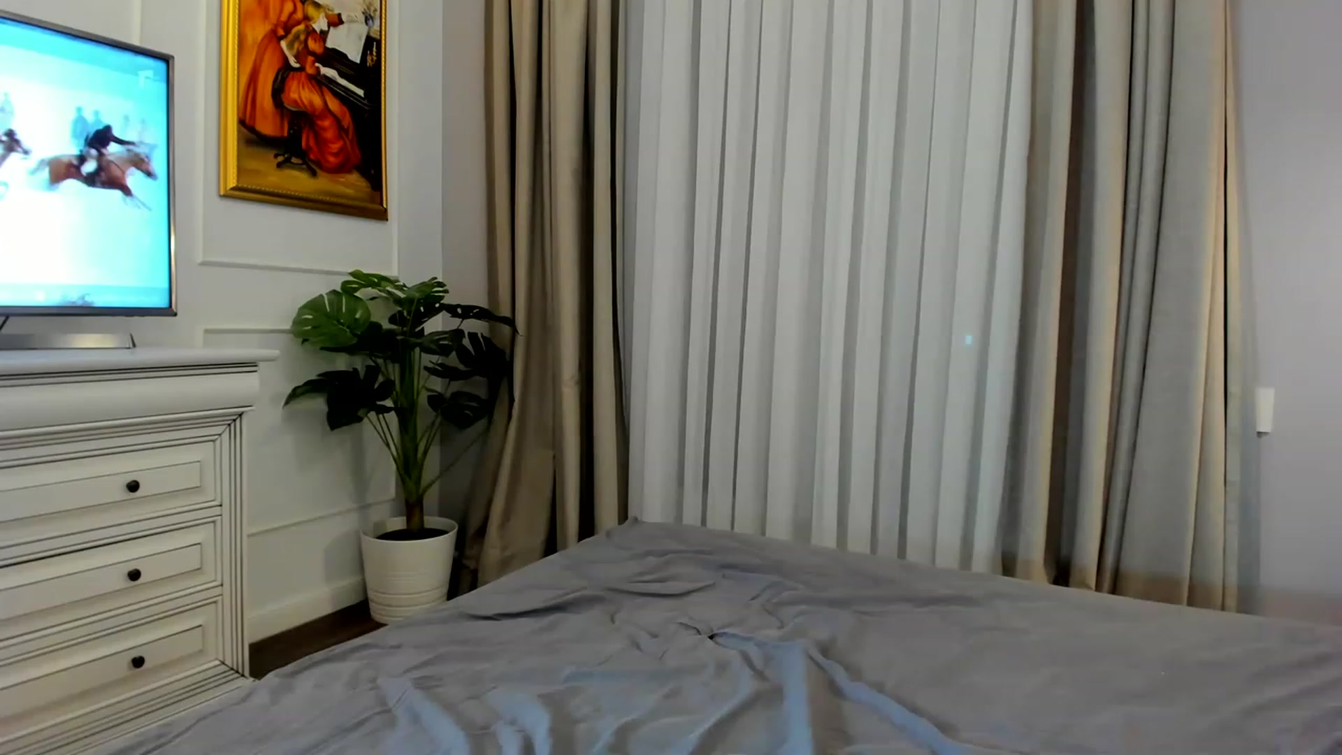 Gallery image thumbnail from EvaLunaX's myfreecams stream on, 02/28/2023, 18:42 image 9 of 20