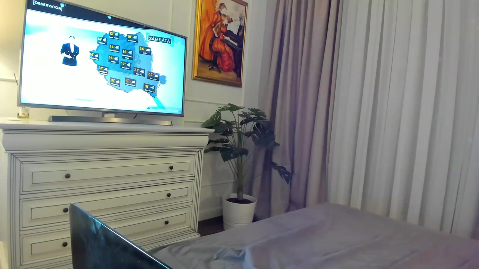 Gallery image thumbnail from EvaLunaX's myfreecams stream on, 04/13/2023, 17:31 image 18 of 20