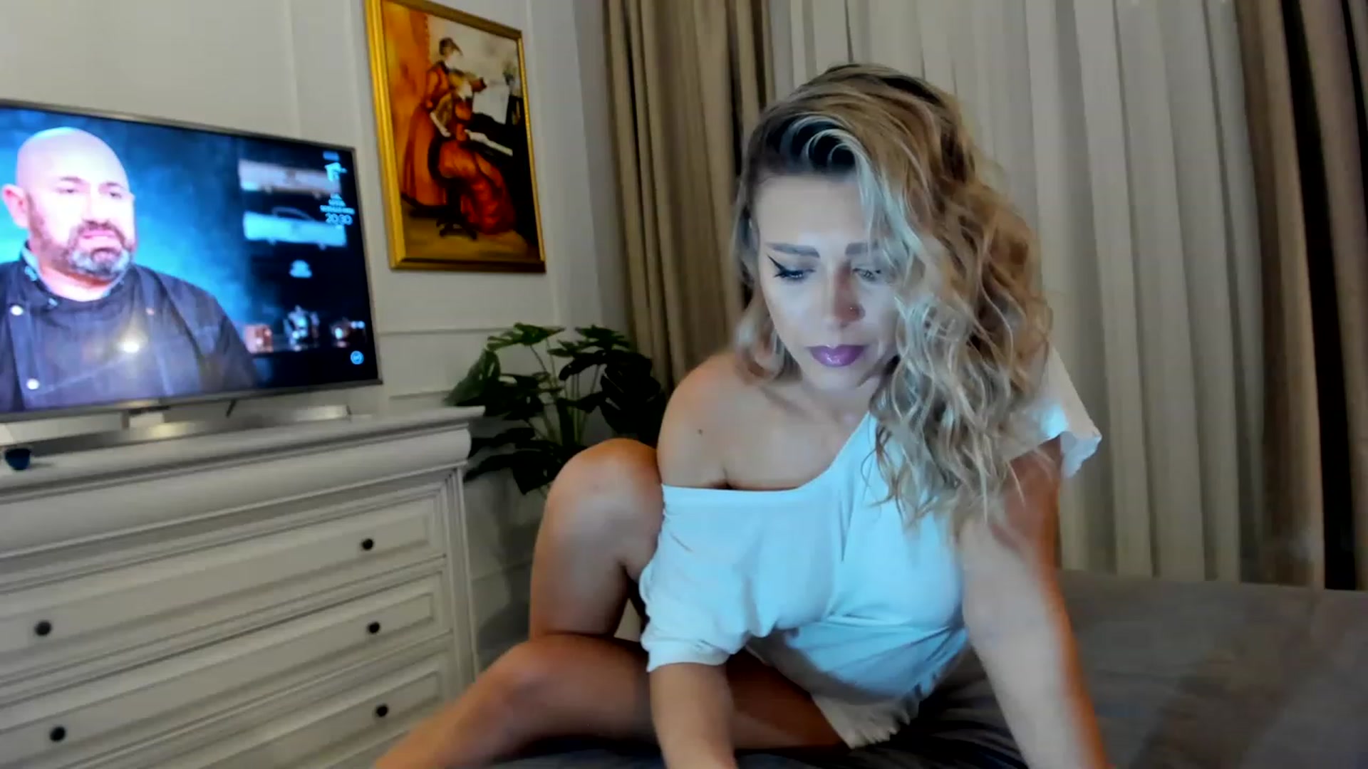 Gallery image thumbnail from EvaLunaX's myfreecams stream on, 04/24/2023, 17:51 image 18 of 20