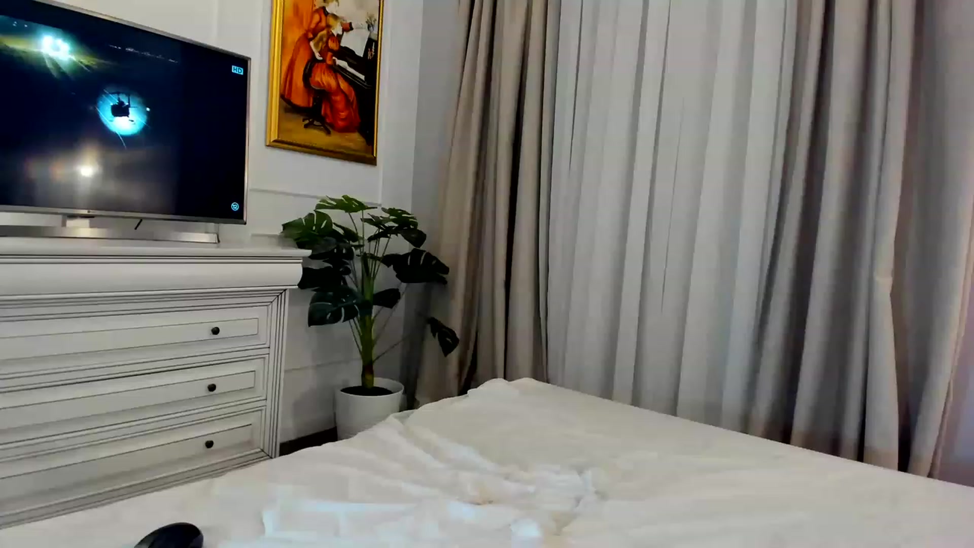 Gallery image thumbnail from EvaLunaX's myfreecams stream on, 05/28/2023, 18:48 image 1 of 20