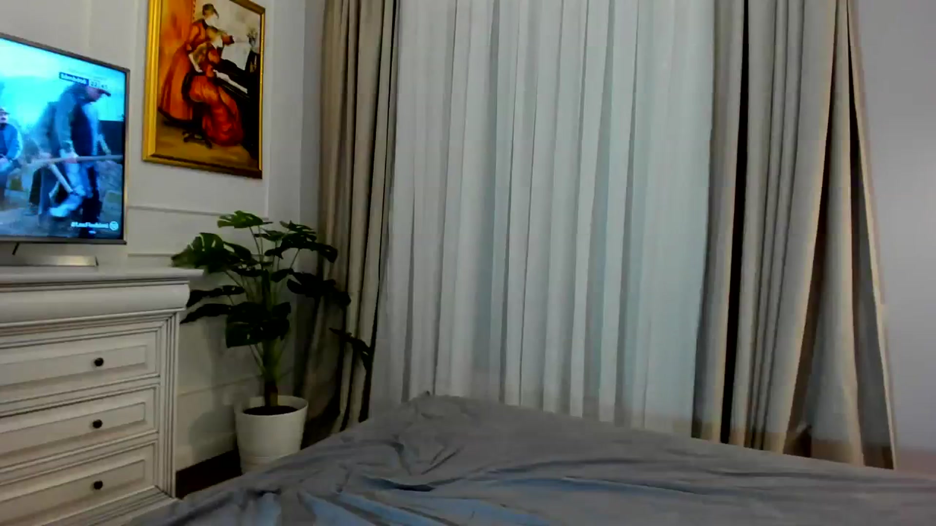 Gallery image thumbnail from EvaLunaX's myfreecams stream on, 07/26/2023, 18:23 image 6 of 20