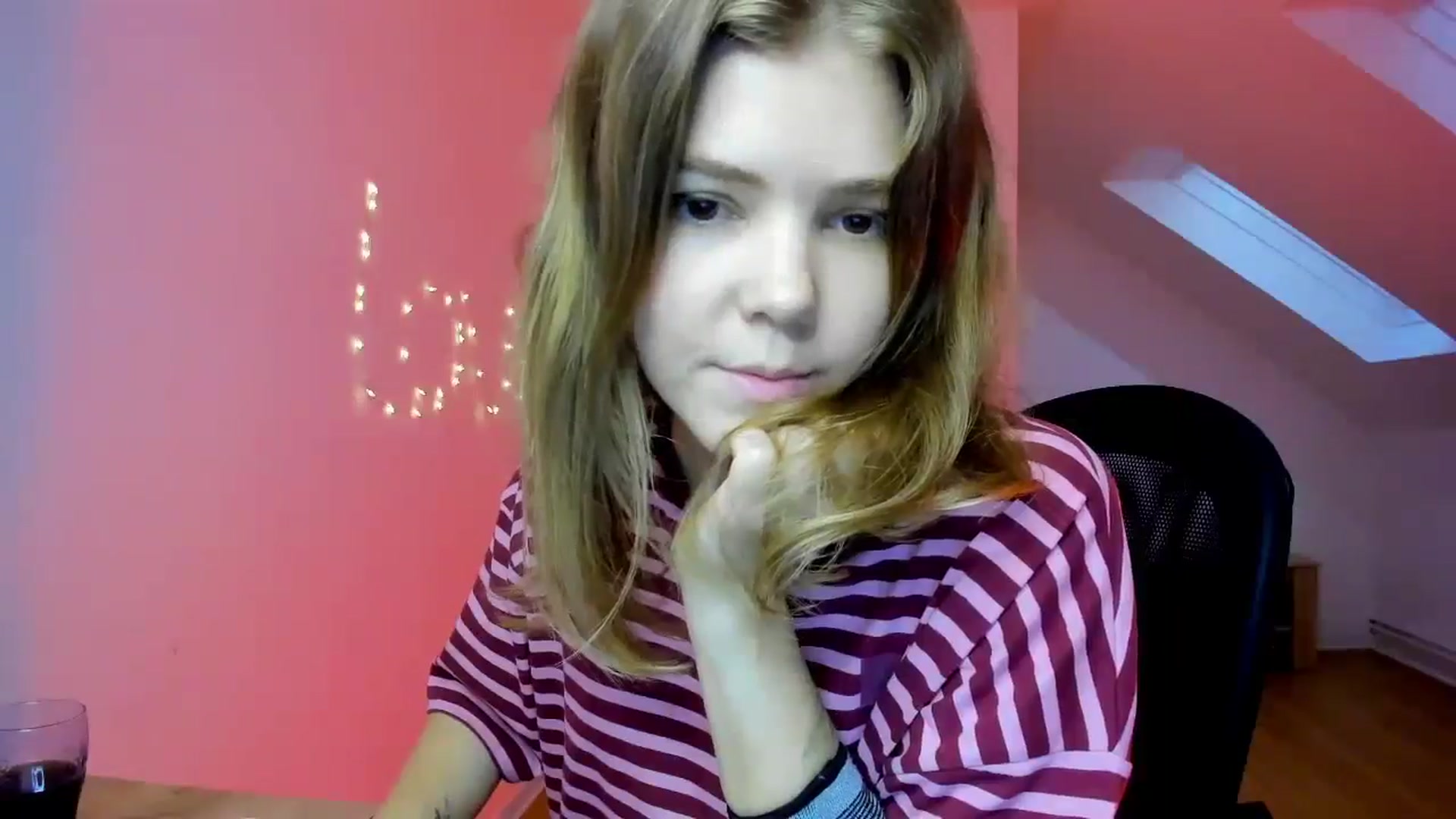 Gallery image thumbnail from EvaMetal's myfreecams stream on, 10/18/2025, 12:02 image 19 of 20