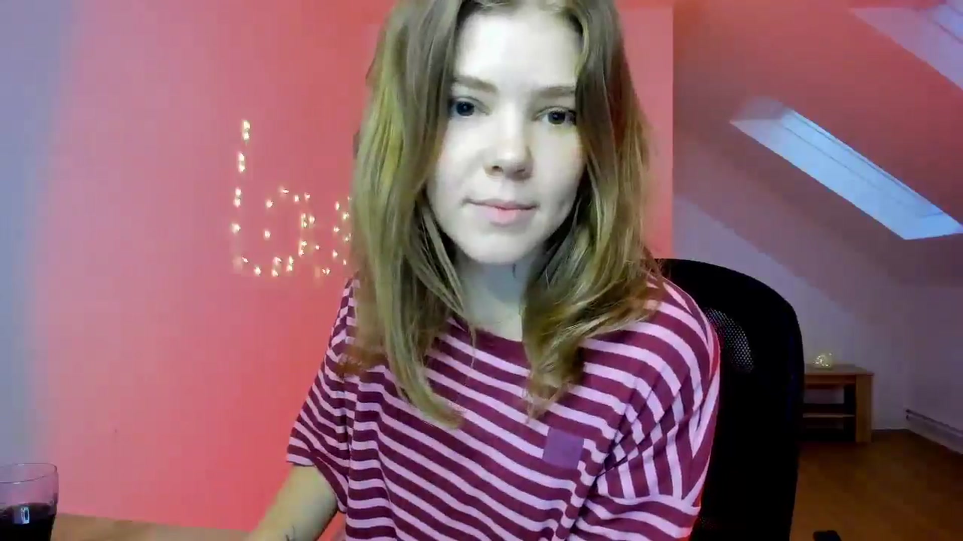 Gallery image thumbnail from EvaMetal's myfreecams stream on, 10/18/2025, 12:02 image 17 of 20